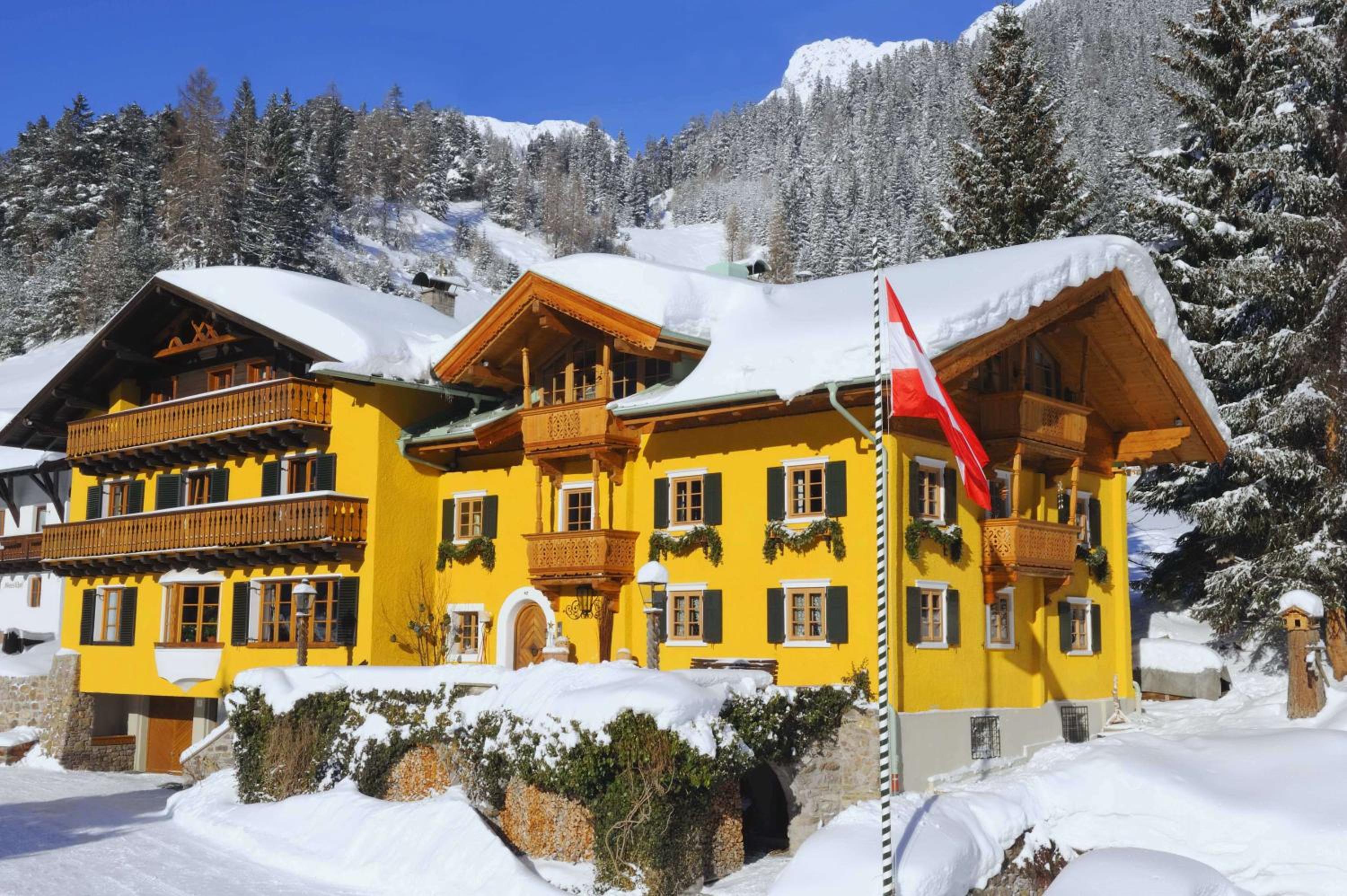 Hotel Chalet Brunnenhof - Image 1
