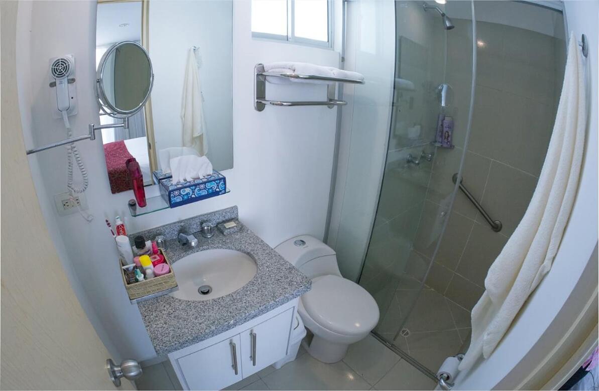 Confortable y Tranquilo Aparta Suite en el Corazón de Bucaramanga, Exterior con hermosa vista sobre la ciudad