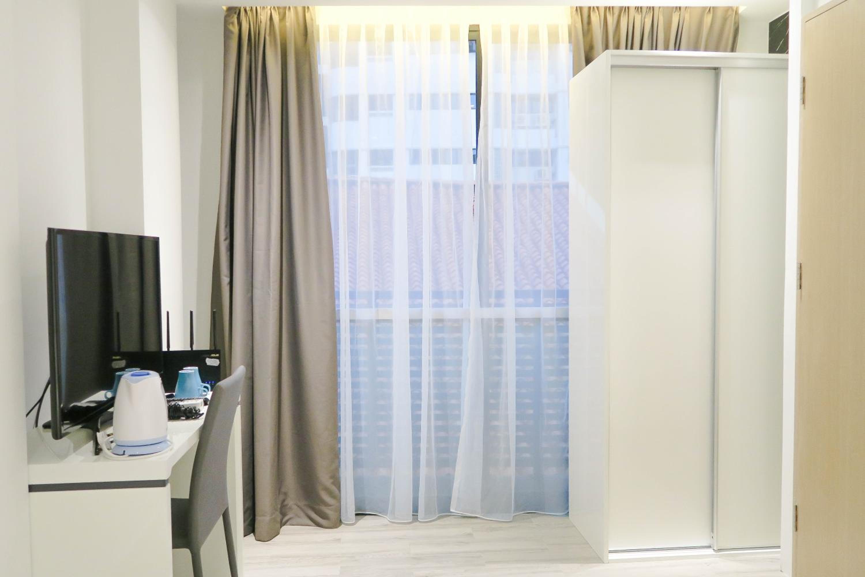 RR Cozy Studio & Suite