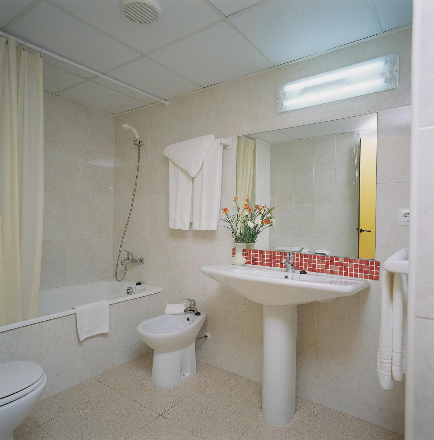 Apartments Lloret Sun