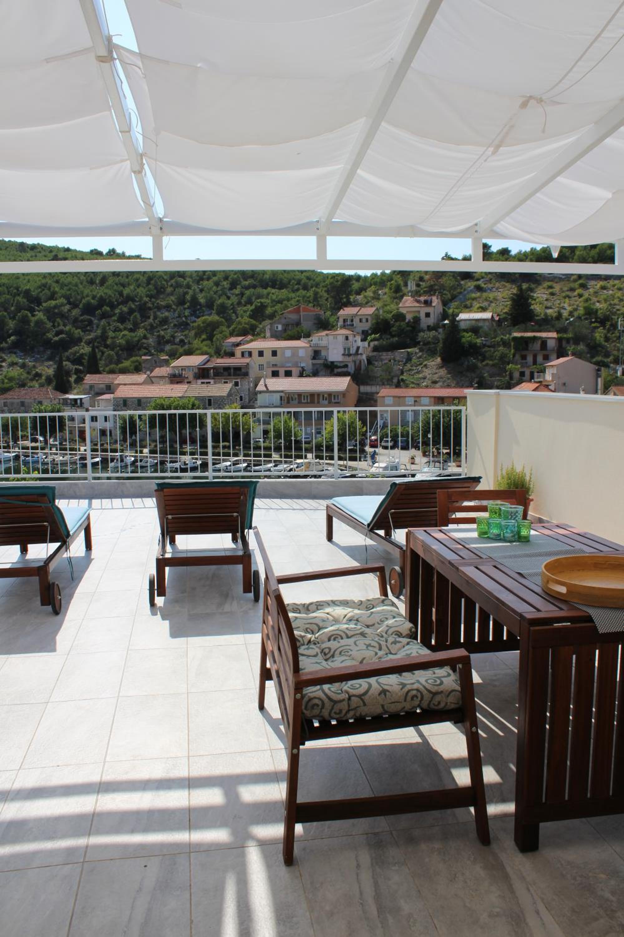 Apartments Ivan Zaton view 4