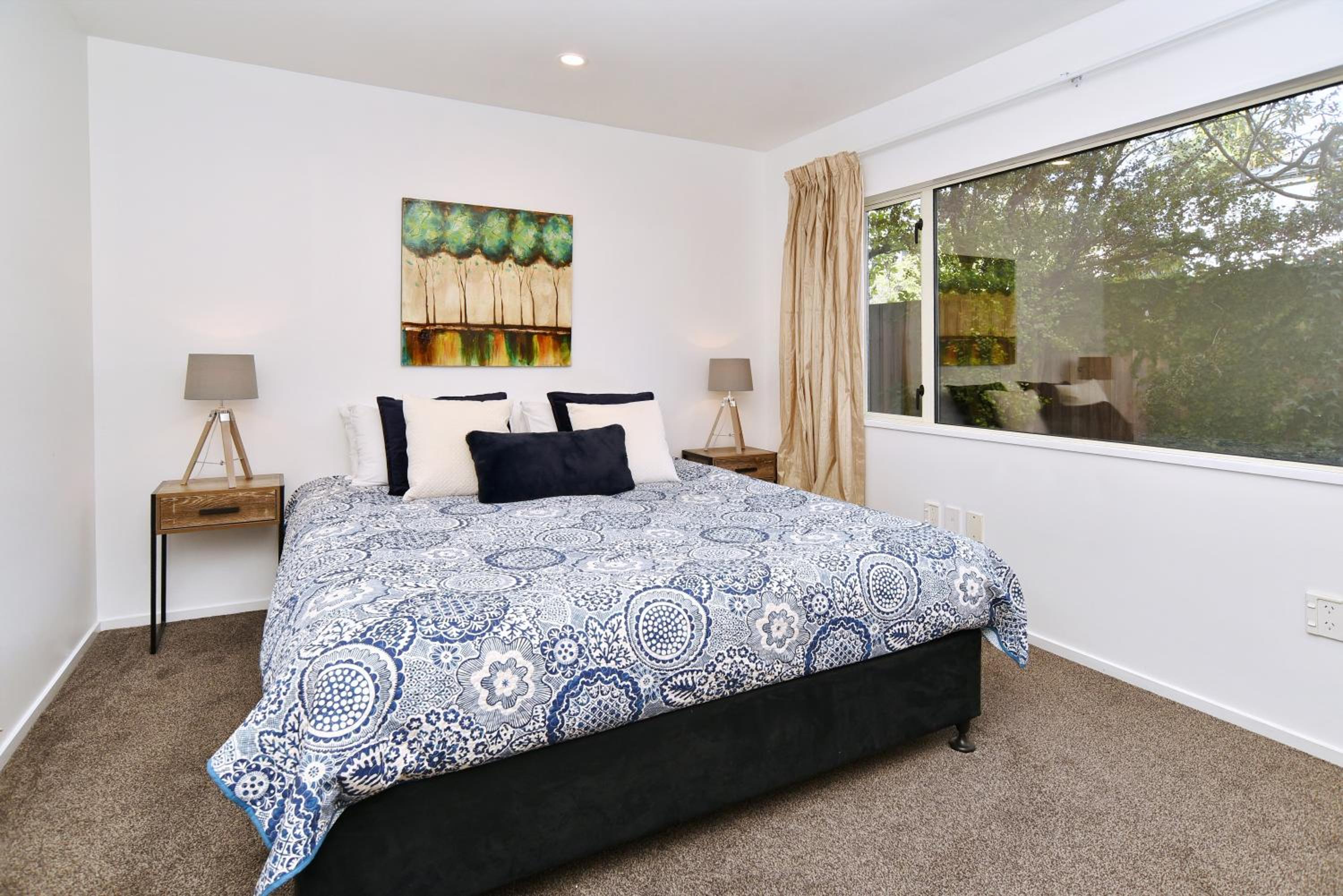 City Haven - 4BR for Families & Friends, Secure Parking view 4