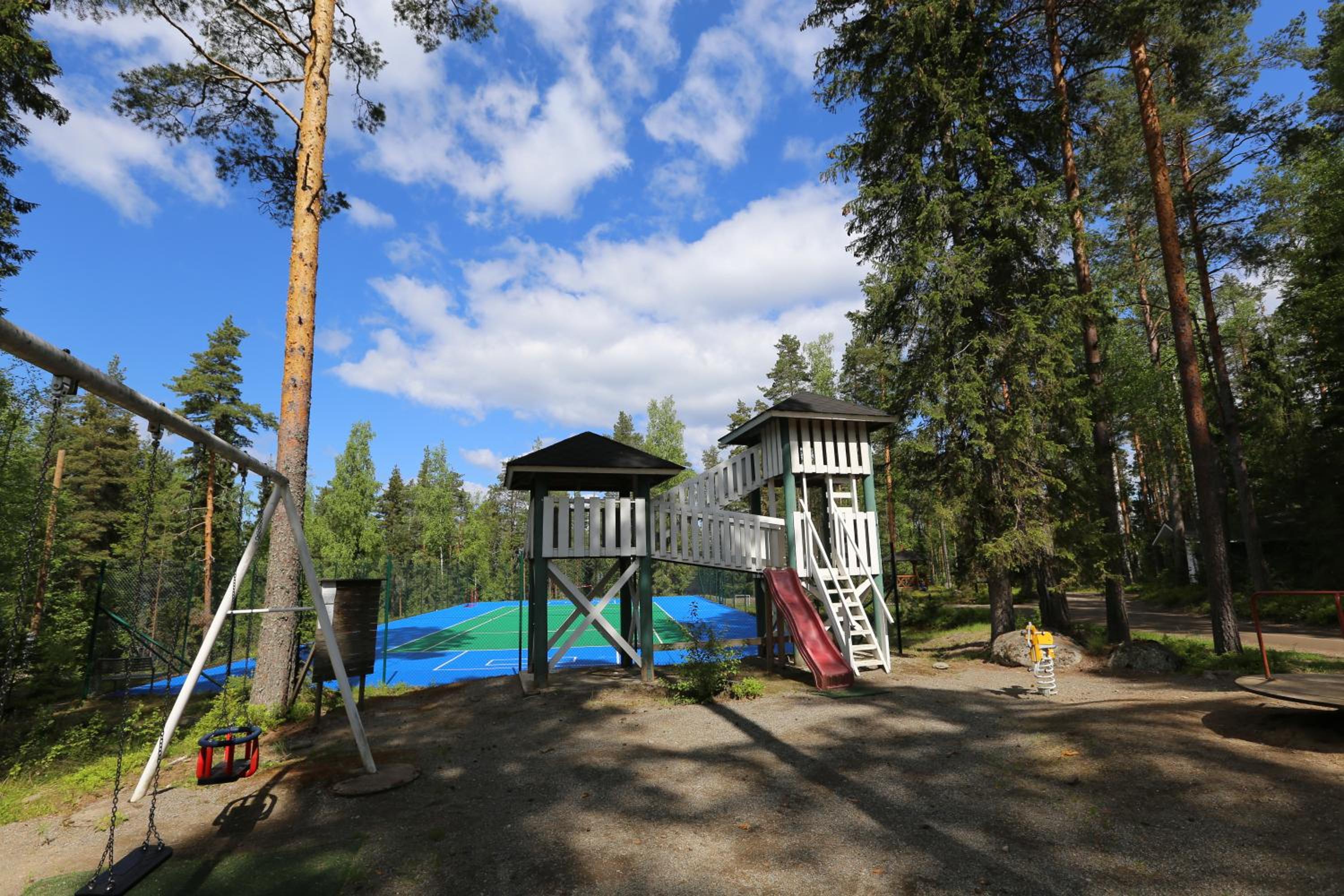 Lehmonkärki Resort