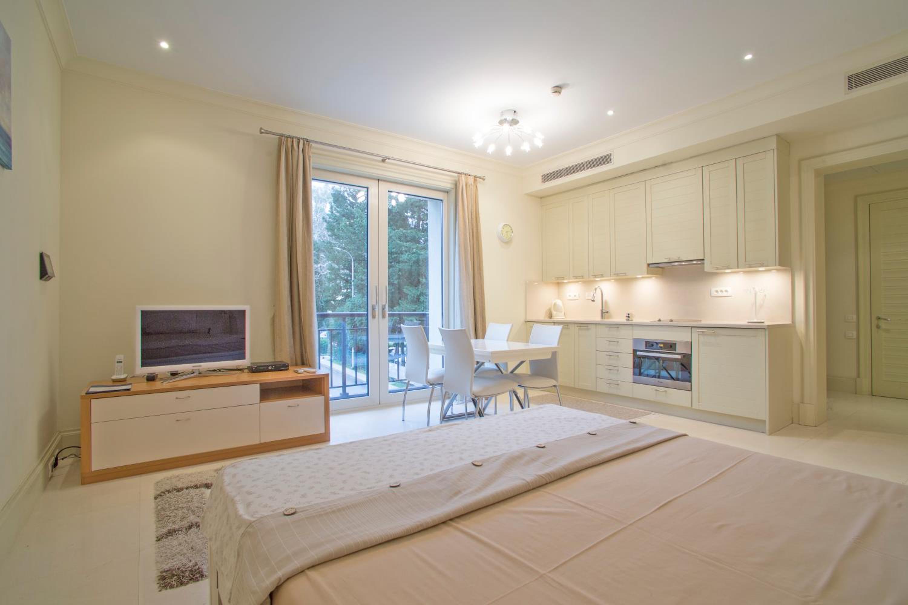 Porto Montenegro Zeta 102 - Cozy Studio view 2