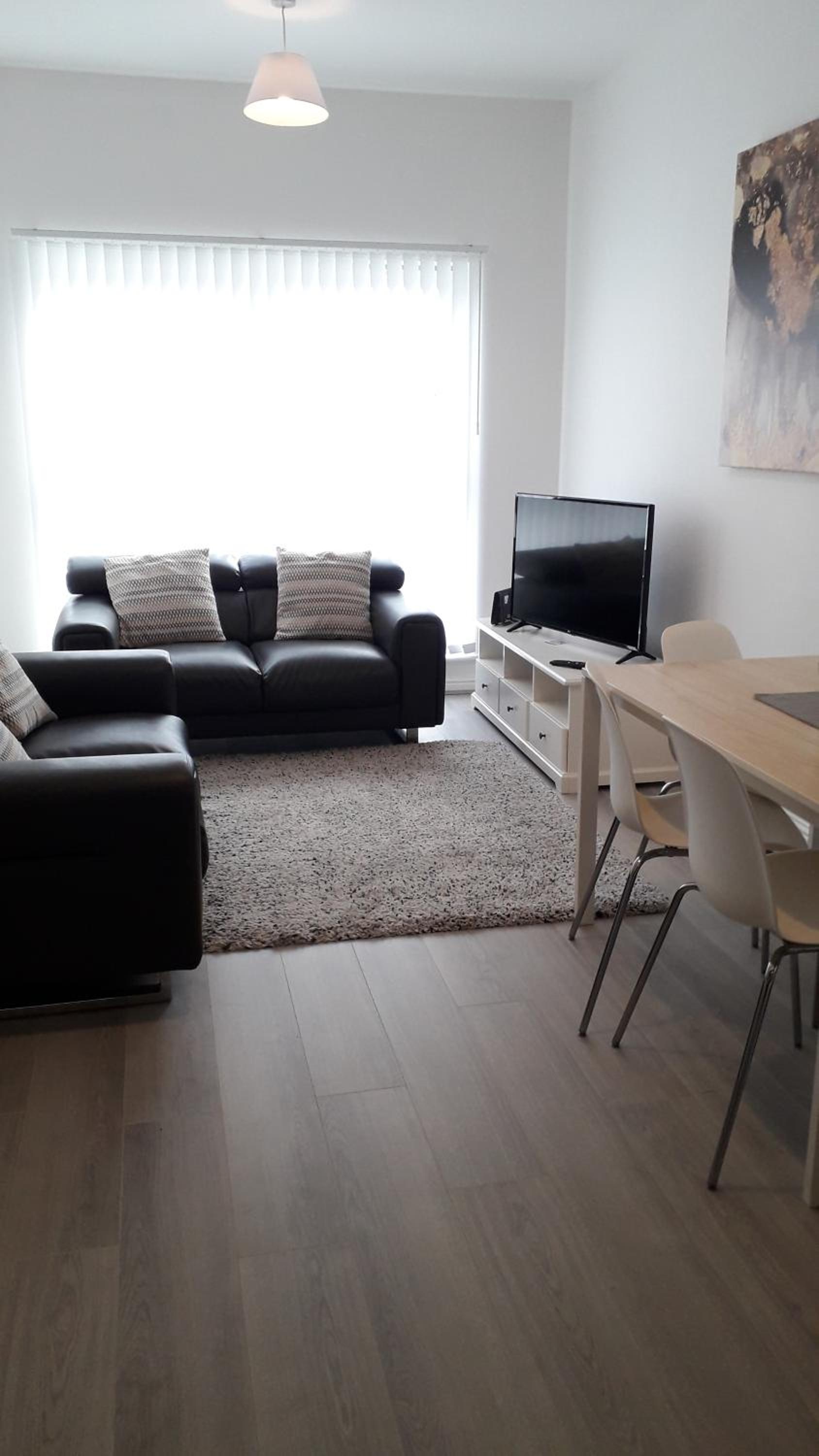 Lynn's Liverpool Apartment view 3