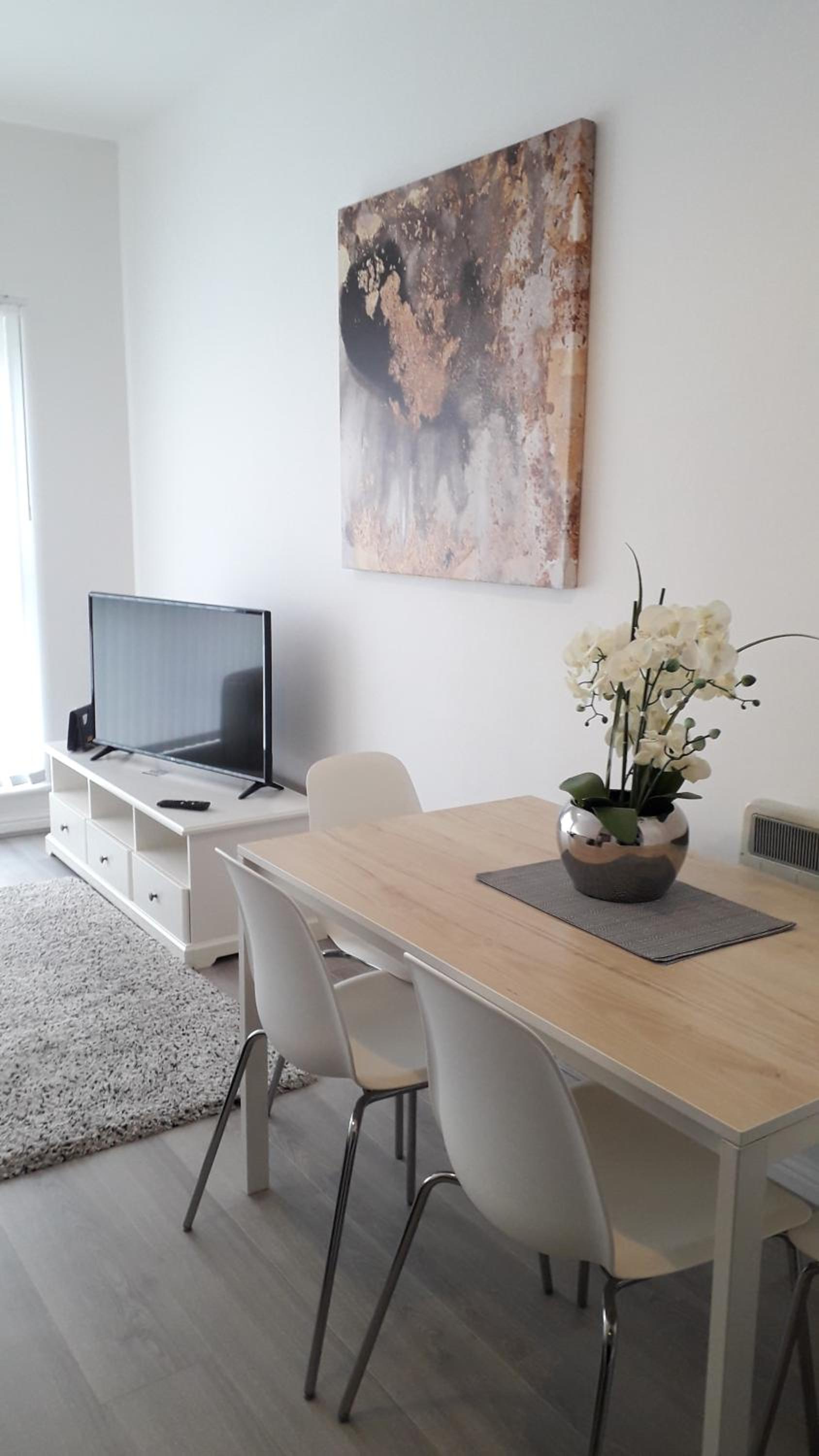 Lynn's Liverpool Apartment view 4