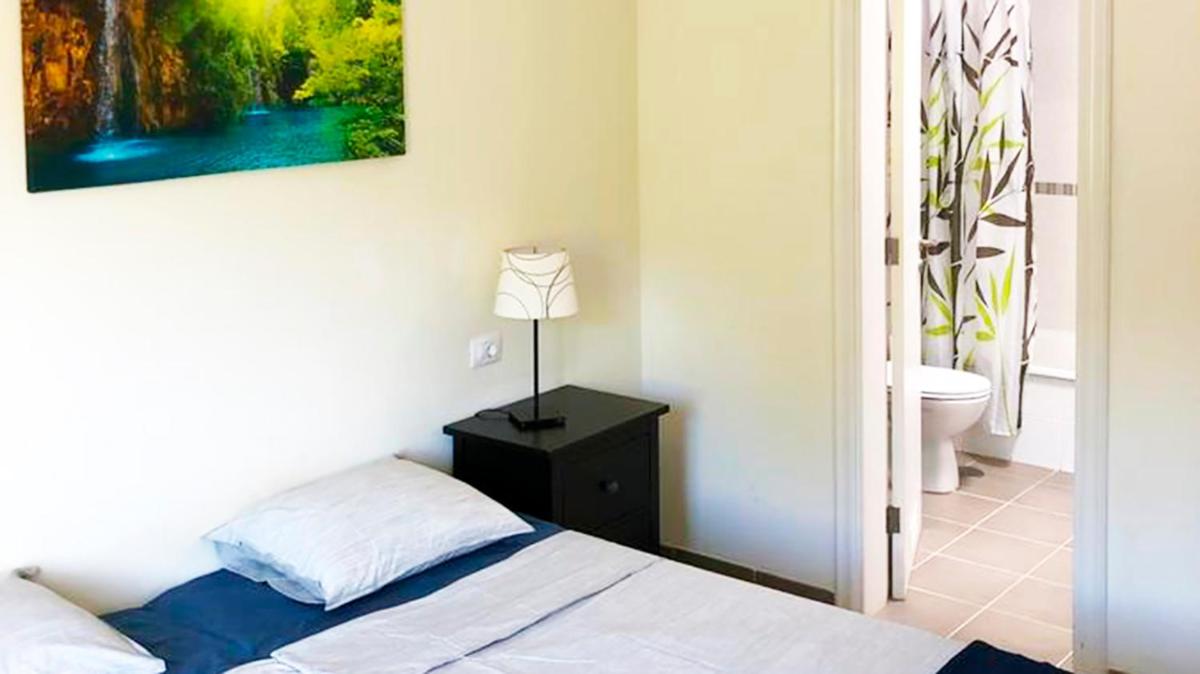 Apartment in Mirador Atlántico Complex view 4
