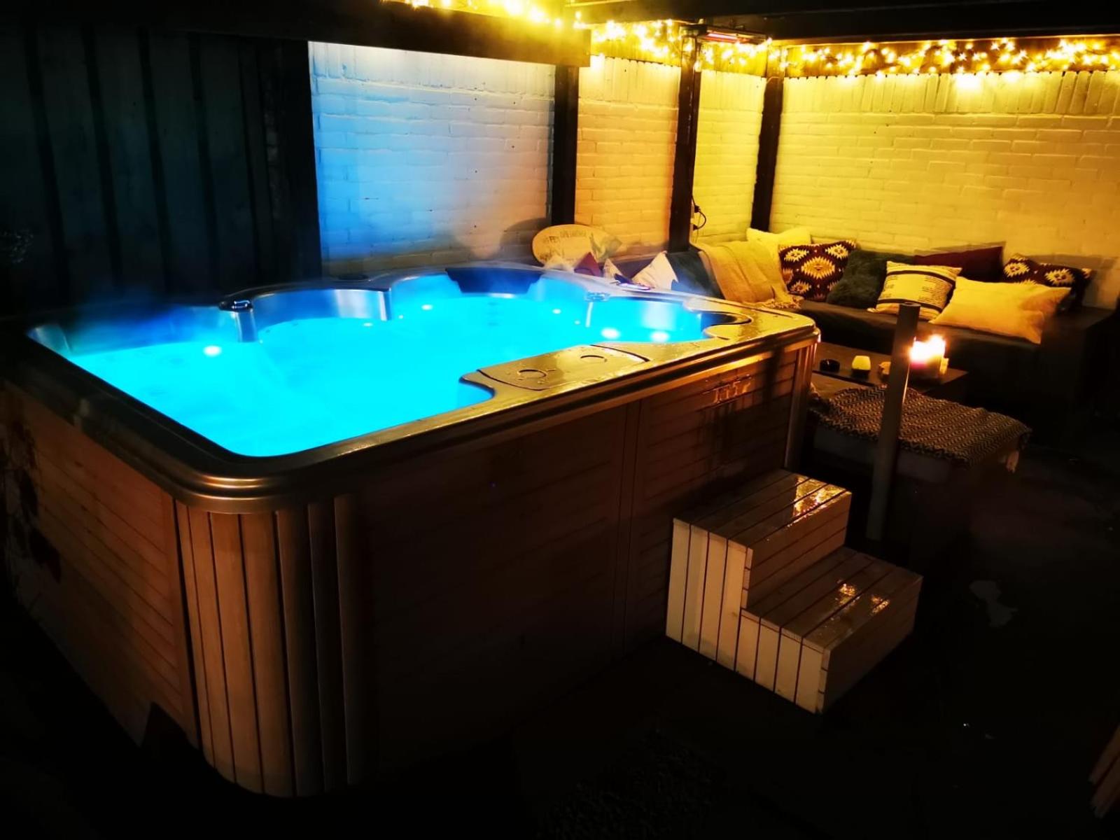 Breda Vacations - Chill  Party - Property Image 1