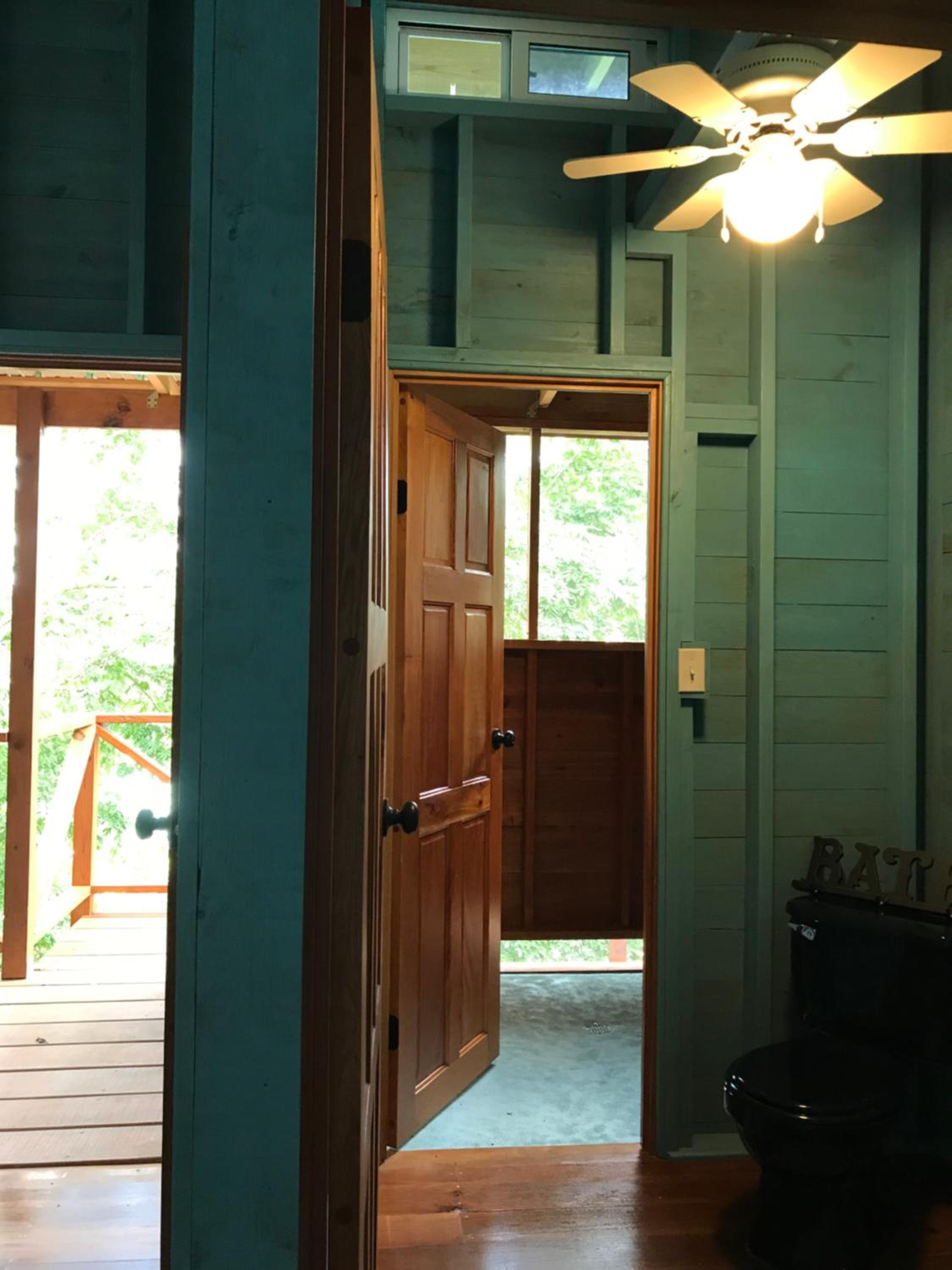 Maya Hill Lodge