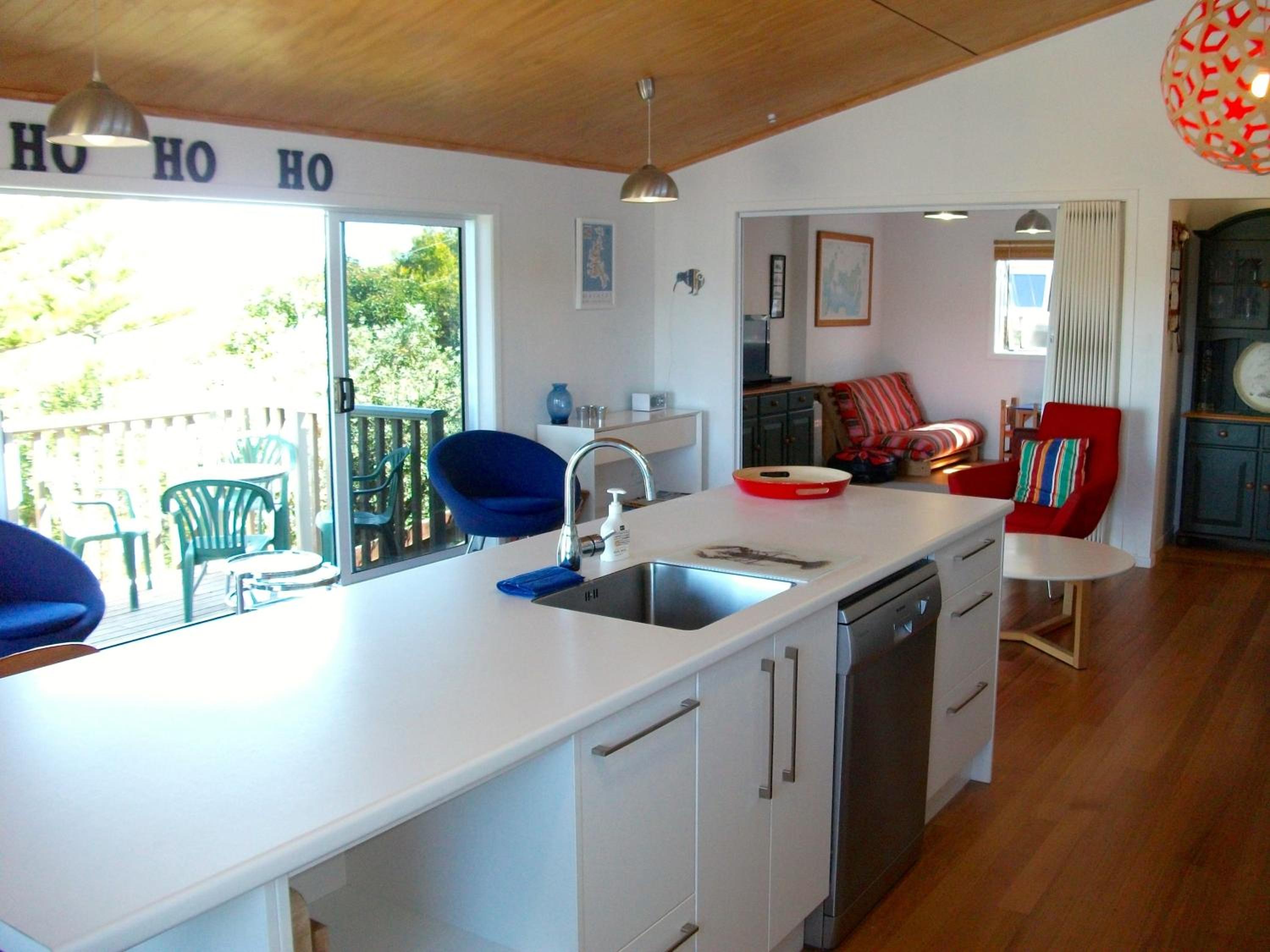 Onetangi Haven - Onetangi Holiday Home view 4