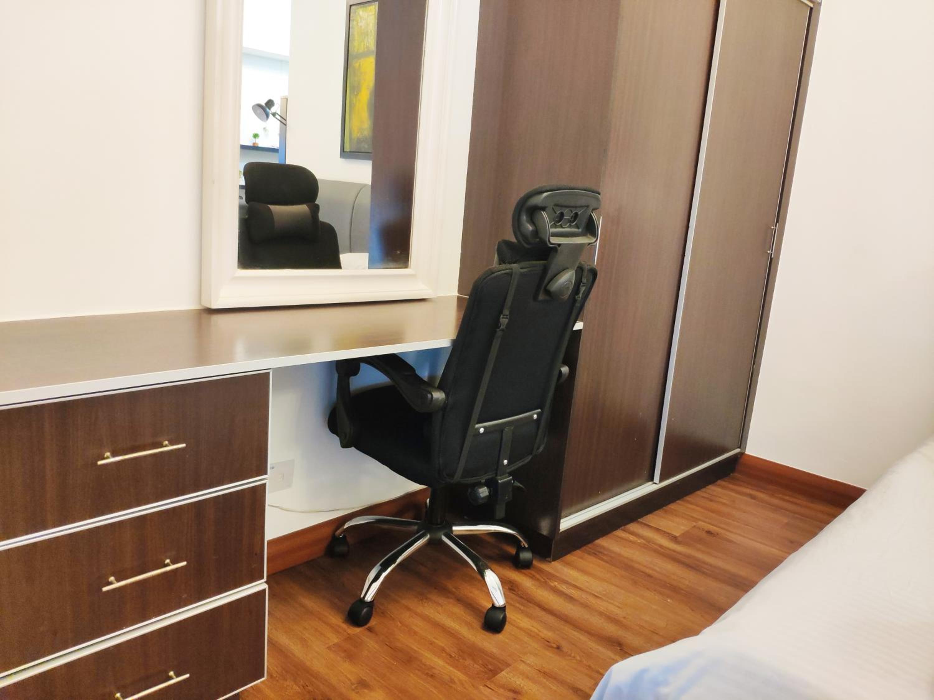Parkview KLCC by Salaam Suites, 4 pax