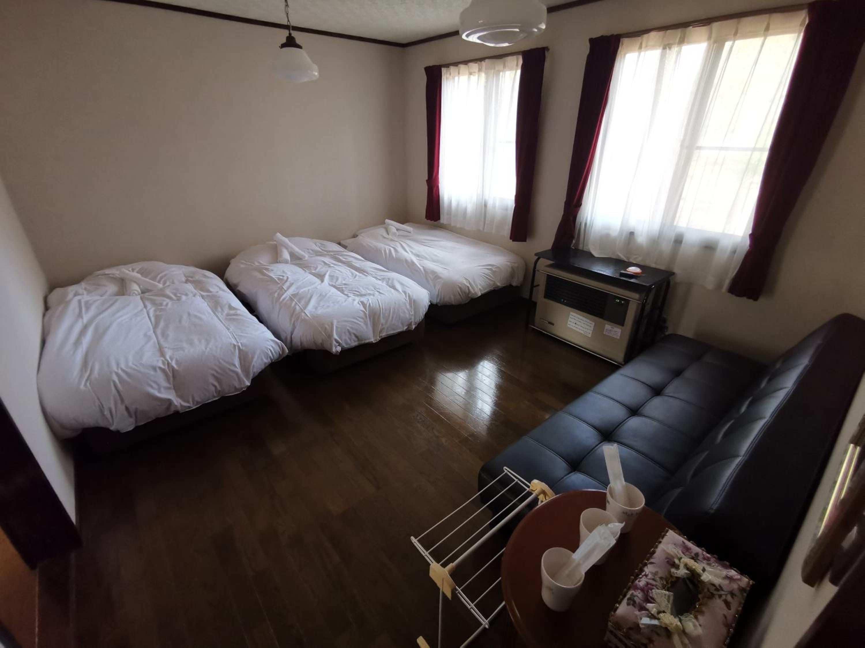 Photo 19