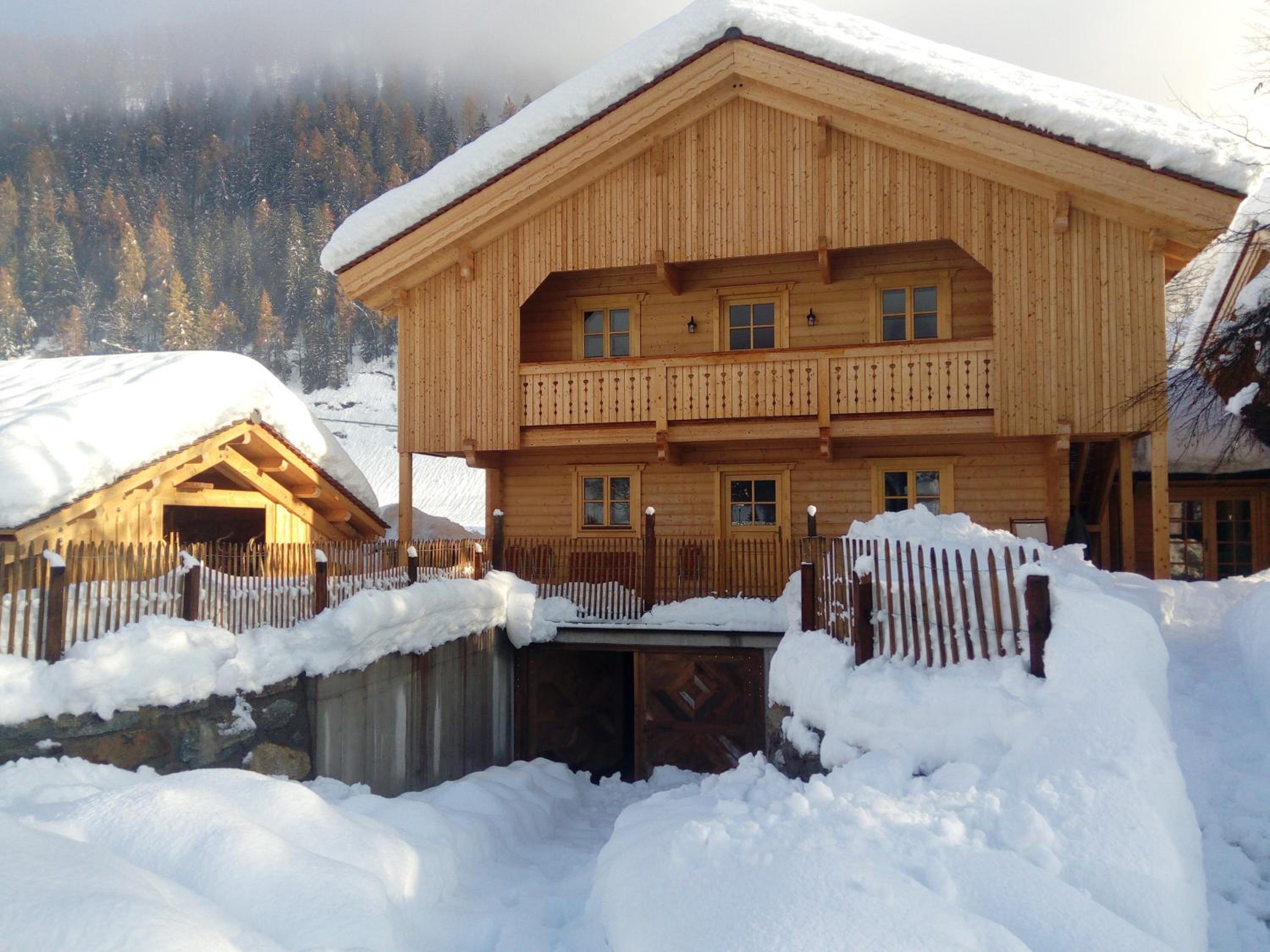 Schlosswirt Chalets & Apartments