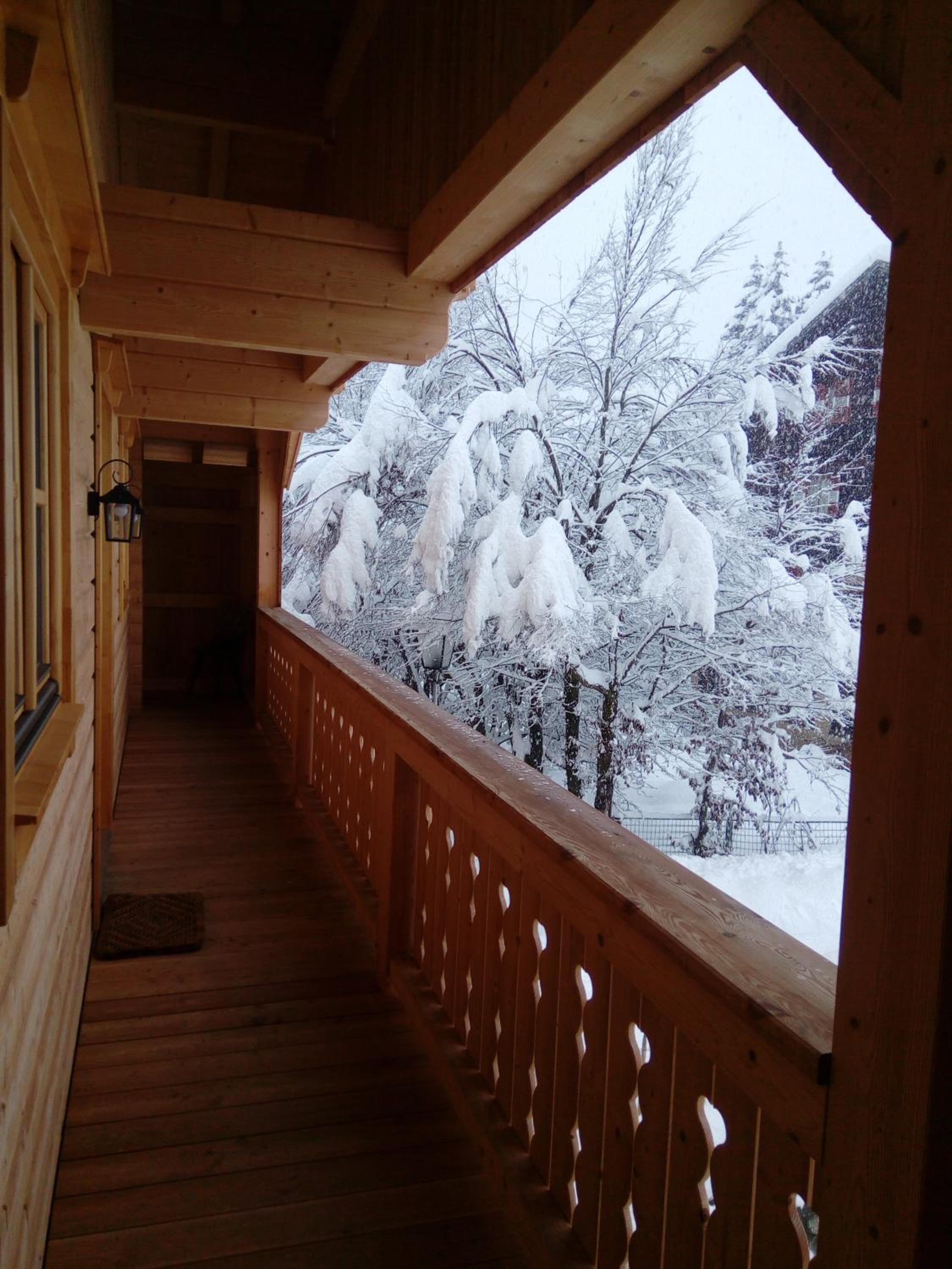 Schlosswirt Chalets & Apartments