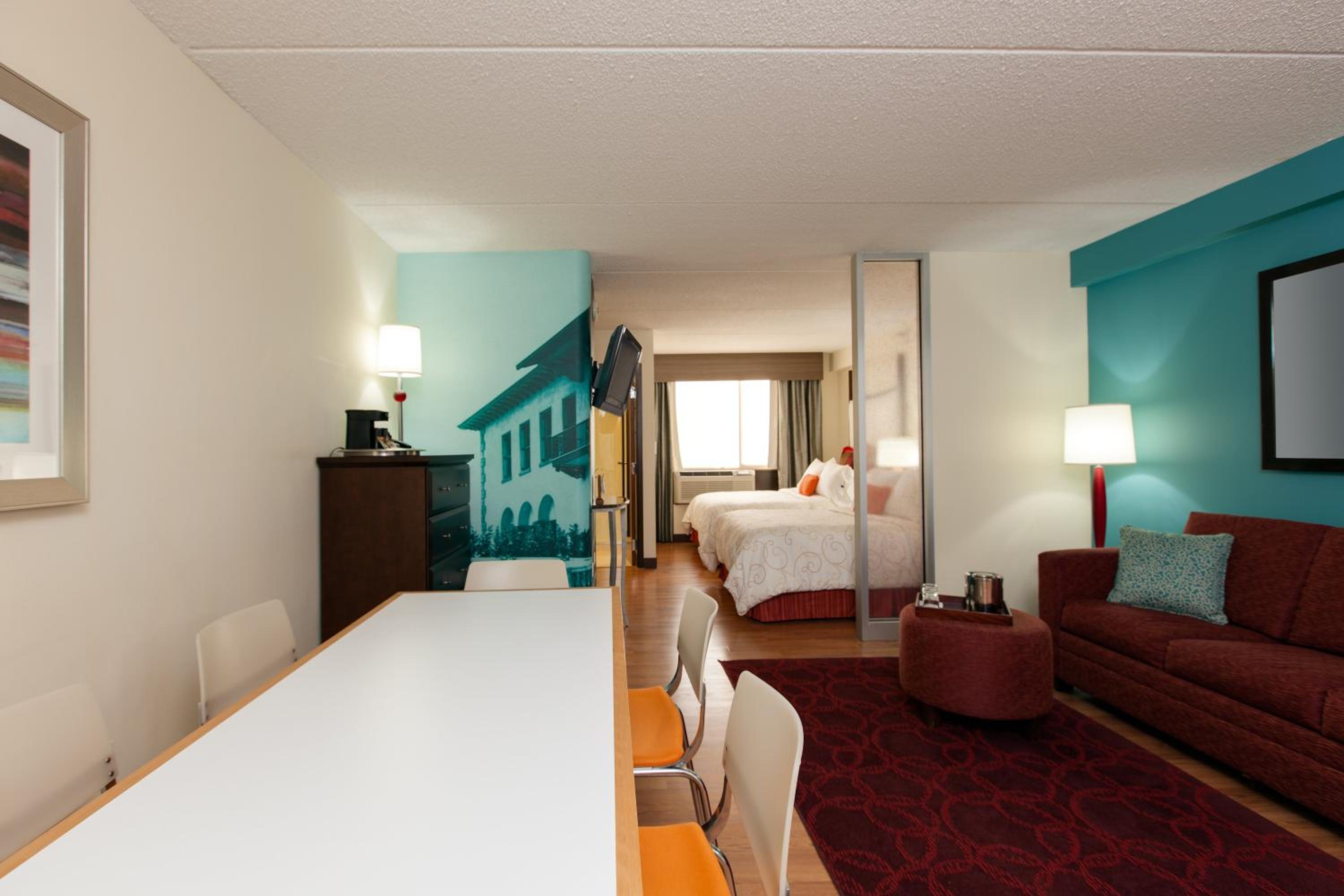 Hotel Indigo Chicago - Vernon Hills, an IHG Hotel - Property Image 8