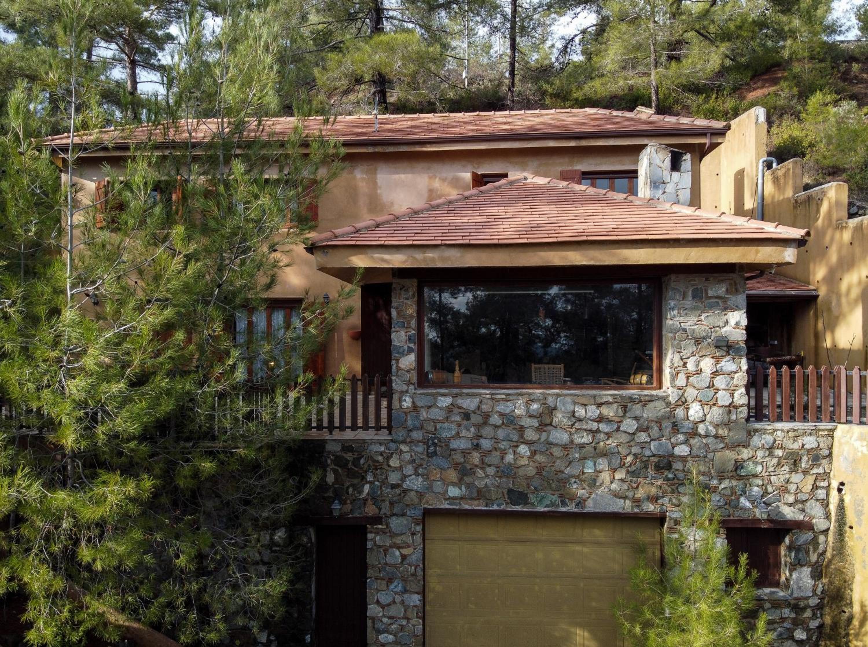 Kardama HideAway view 5
