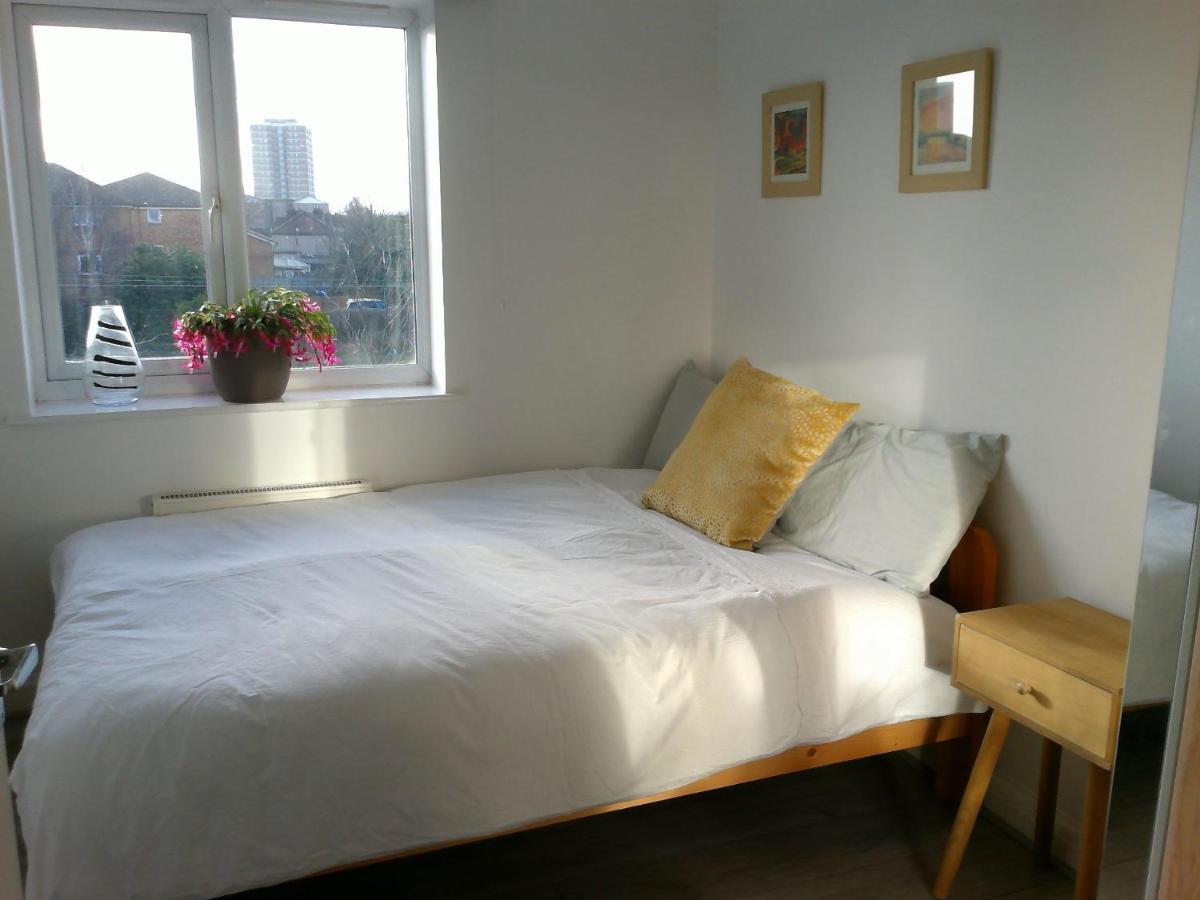 Two bedroom London Luxury Apartment