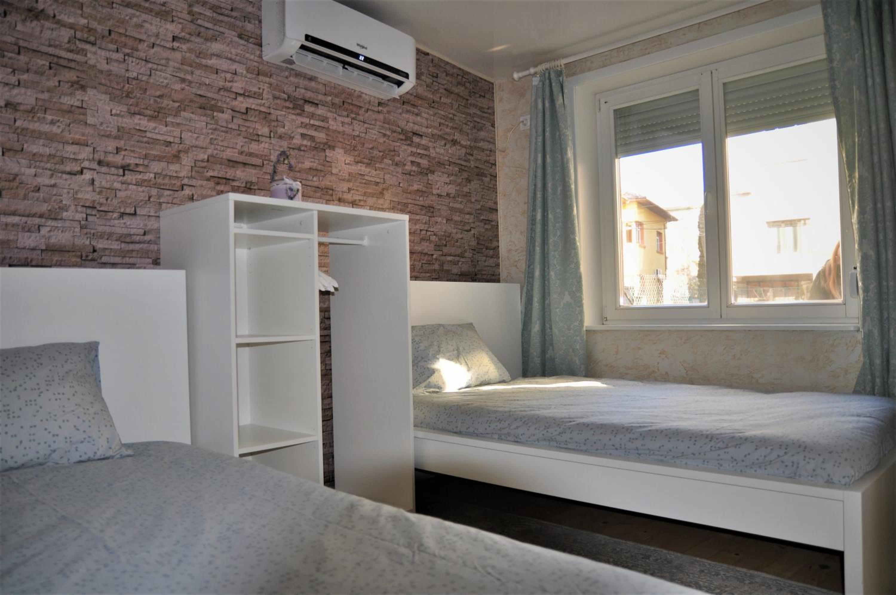 Ema Artistic House
