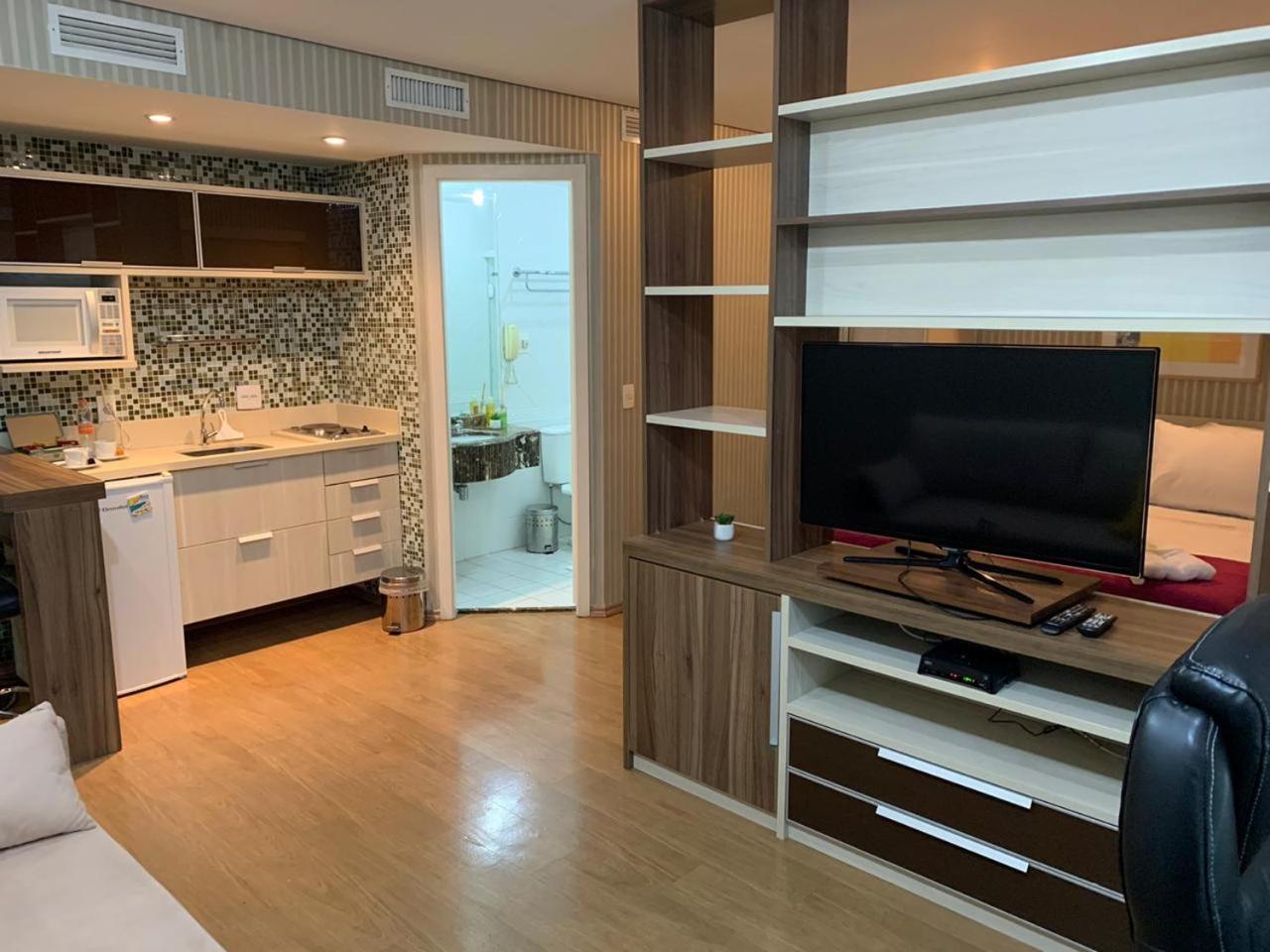FLAT NA VILA OLIMPIA!