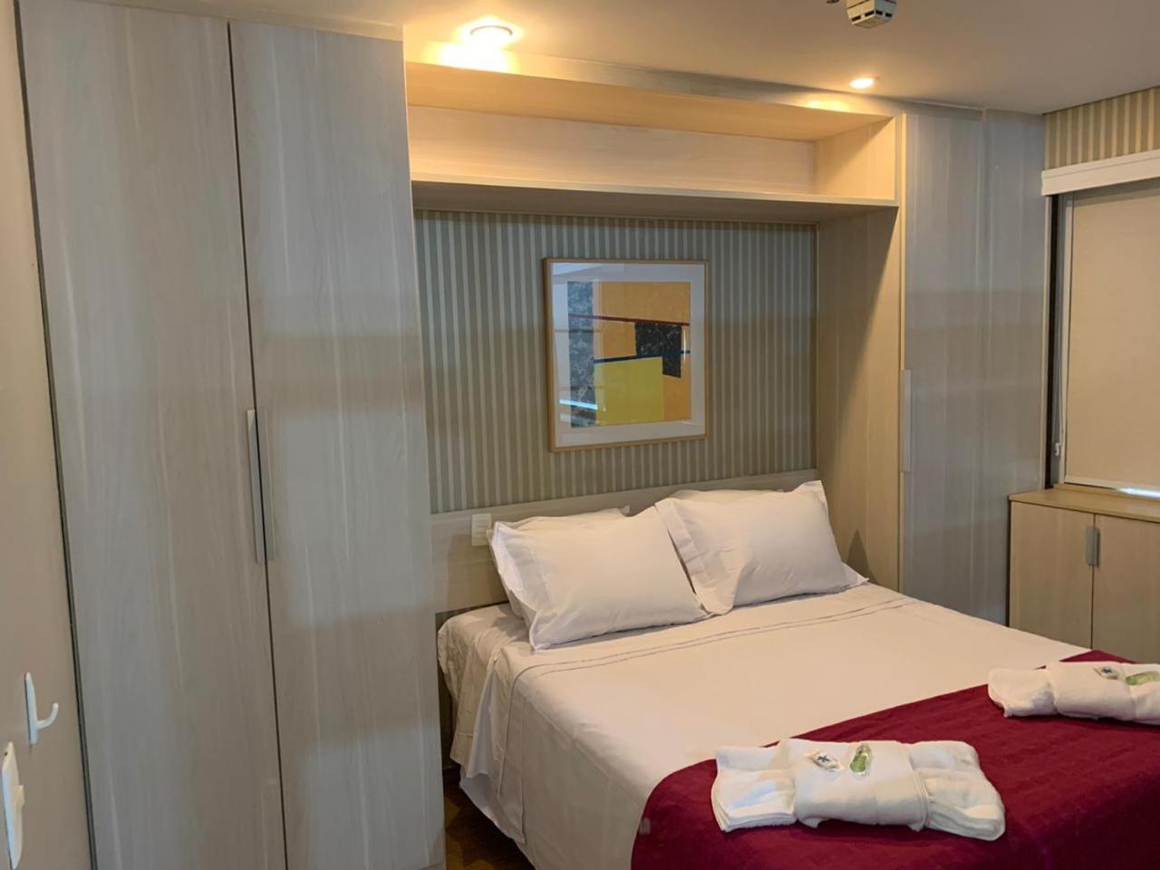 FLAT NA VILA OLIMPIA!