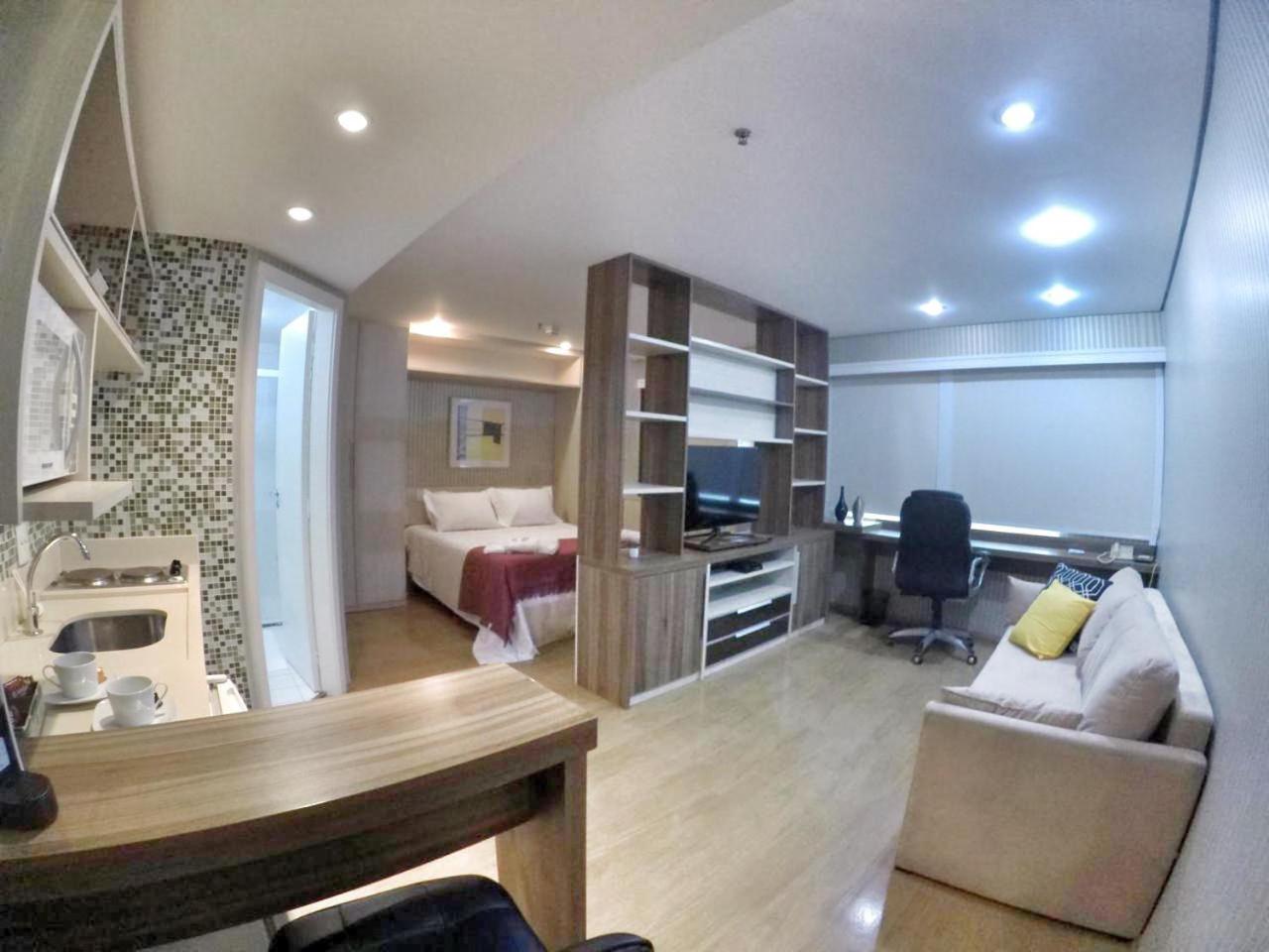 FLAT NA VILA OLIMPIA!
