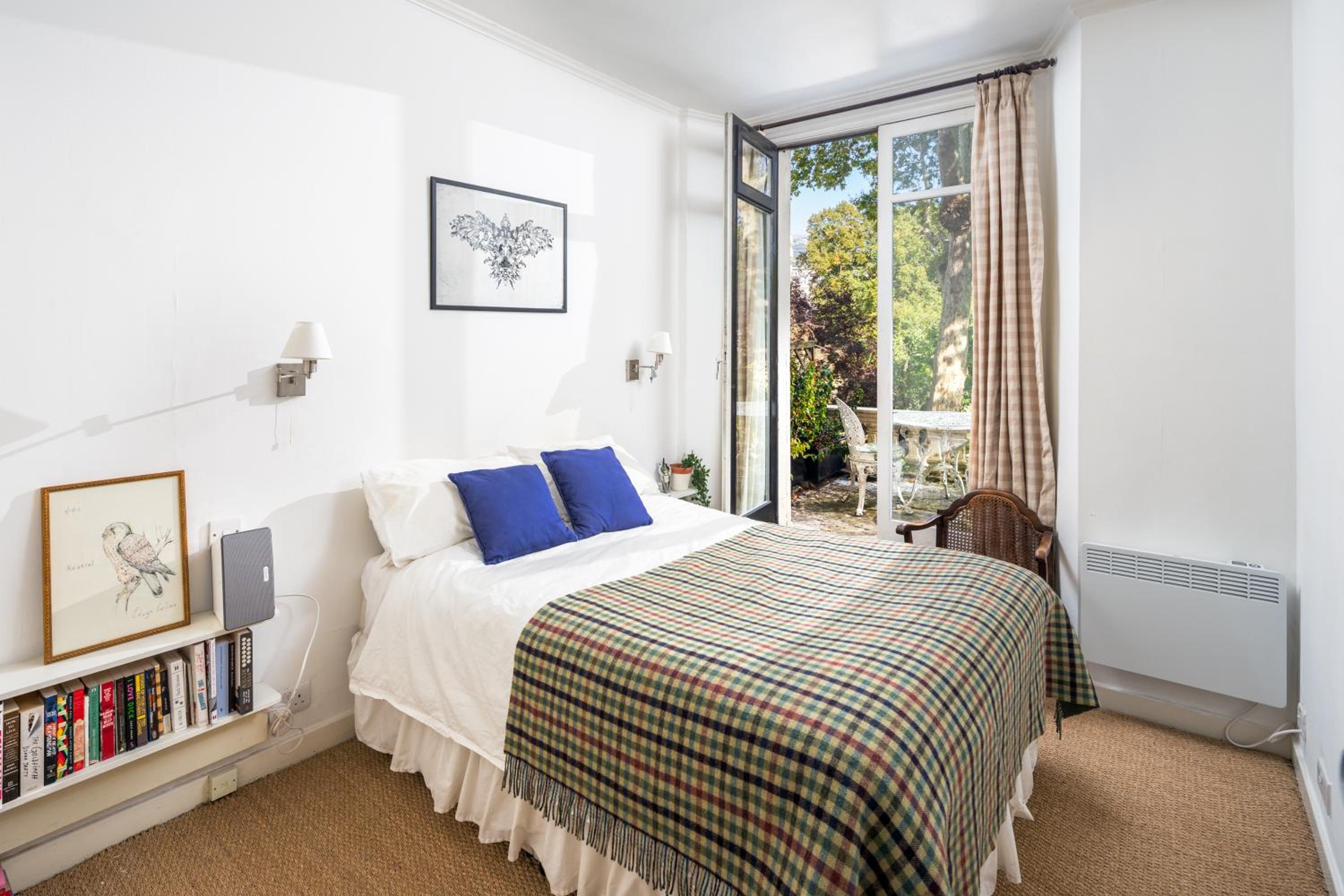JOIVY Sunny 1-bed flat with terrace in Bayswater, near Paddington