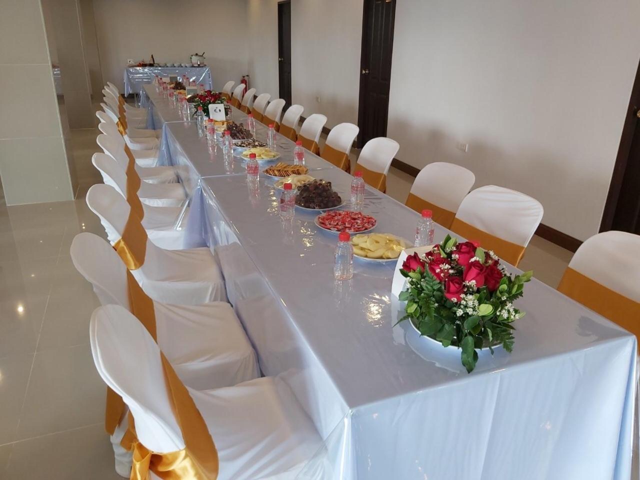 meeting & event spaces