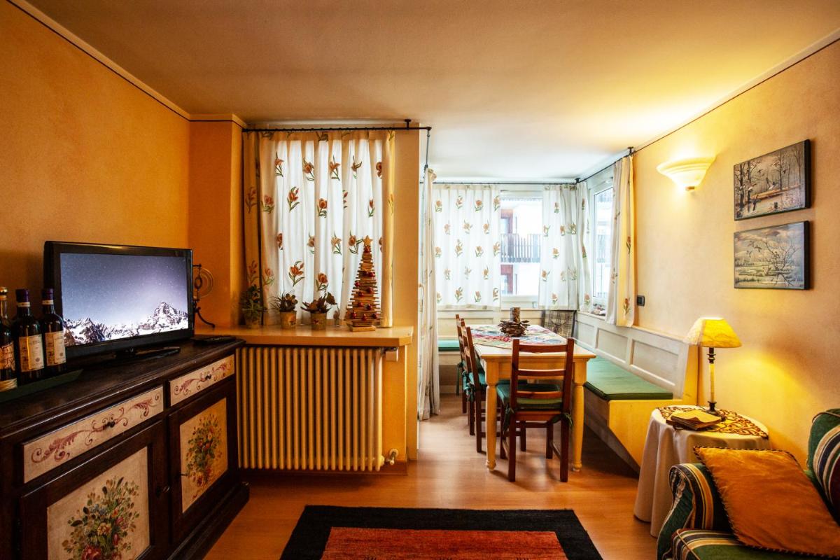 Charme House Cervinia photo 4