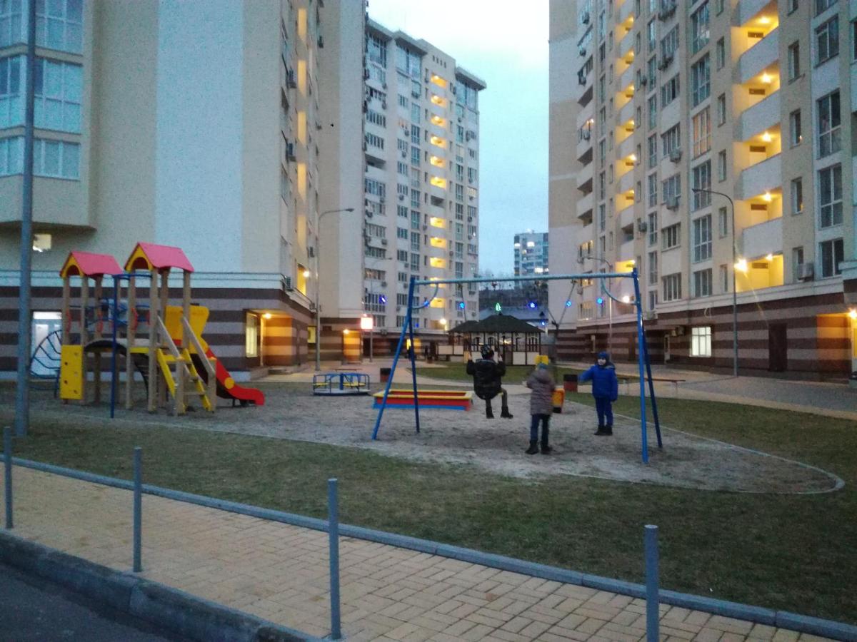 Gloria Park Apartment view 4