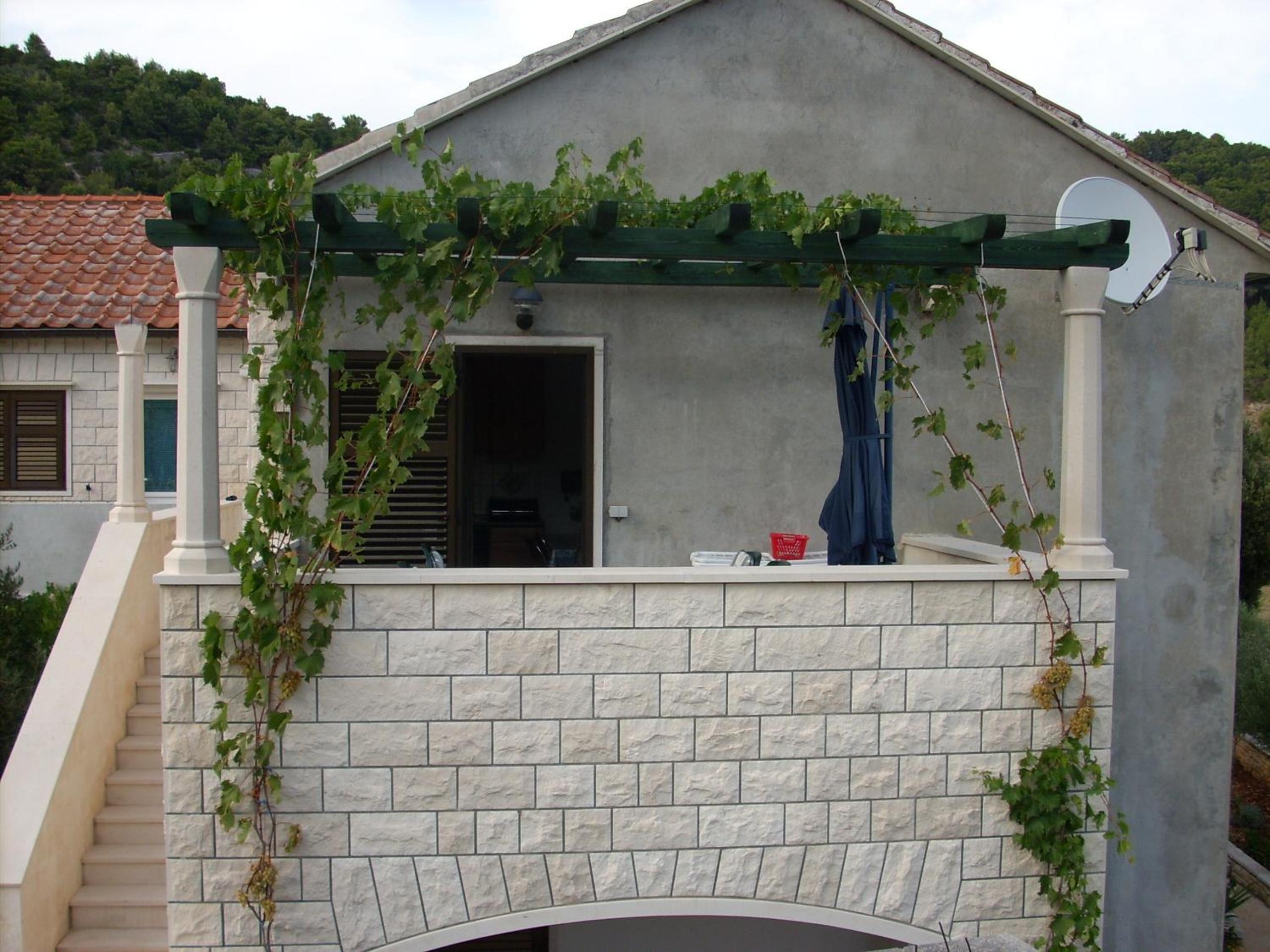 Apartments DARIJA & PERO view 2