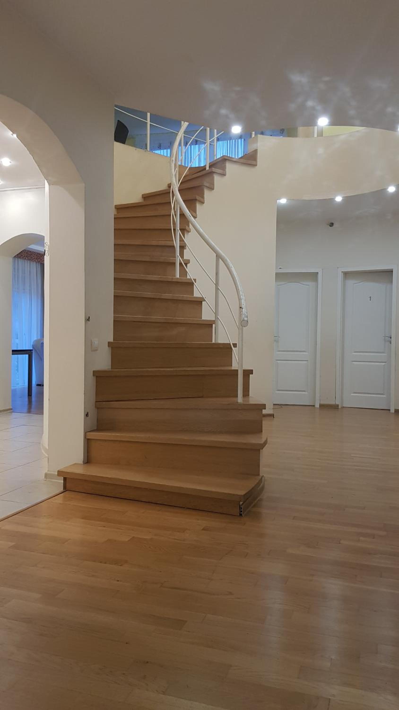 WakeHouse apartments, 6 rooms, 260m2 view 2
