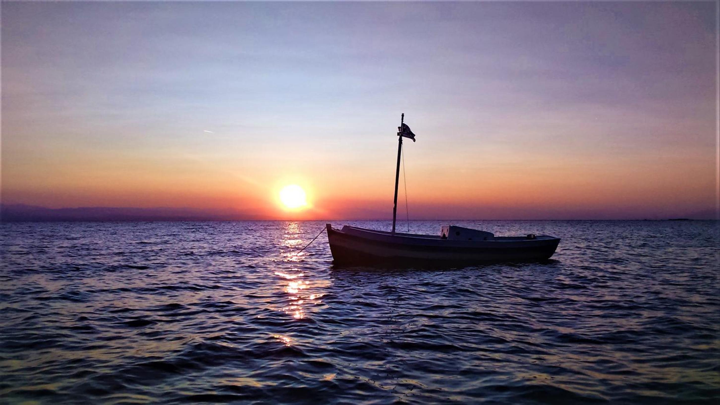 Infinite Blue, Horizon, Elegance, Hospitality view 5
