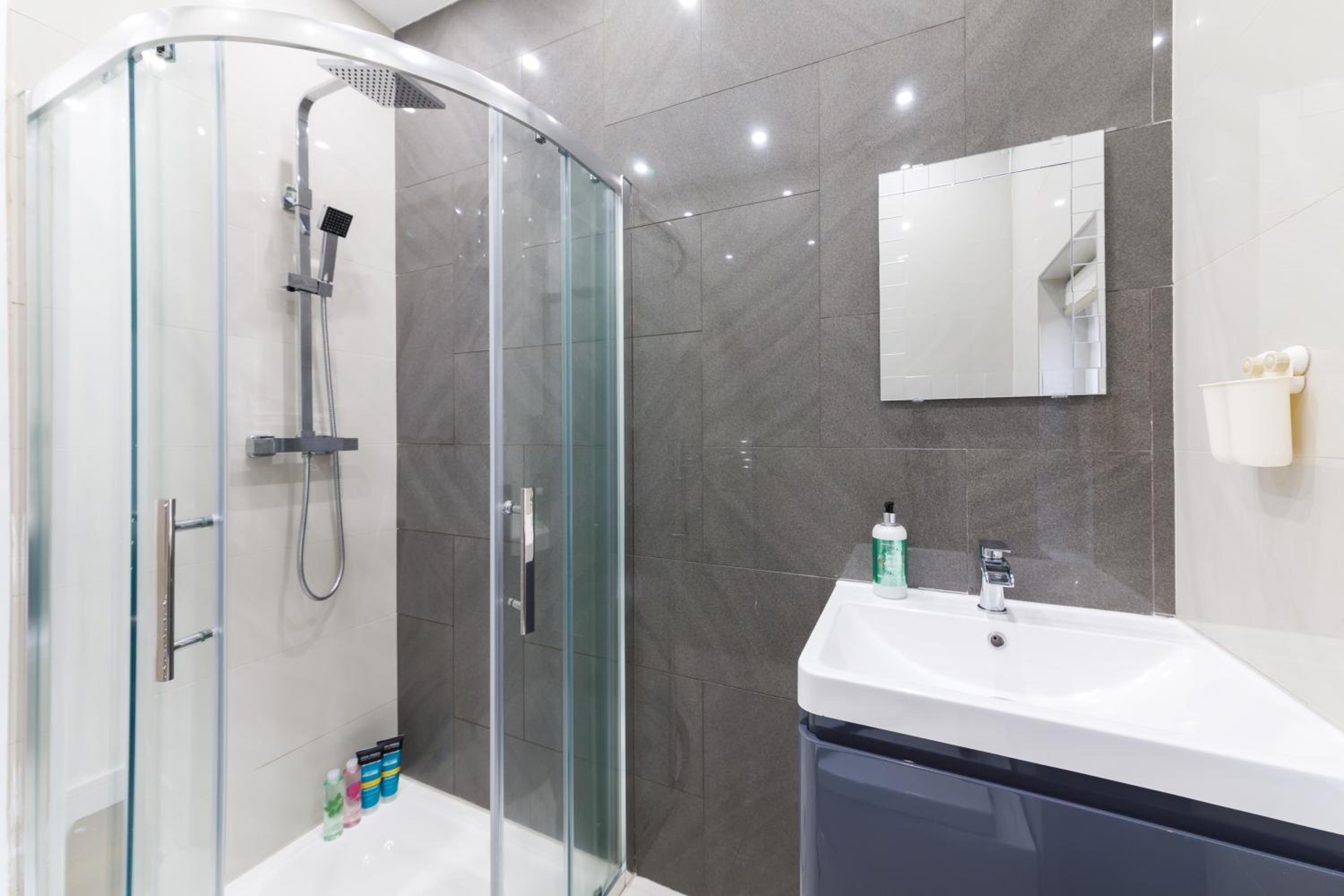 Paddington Bliss Suite
