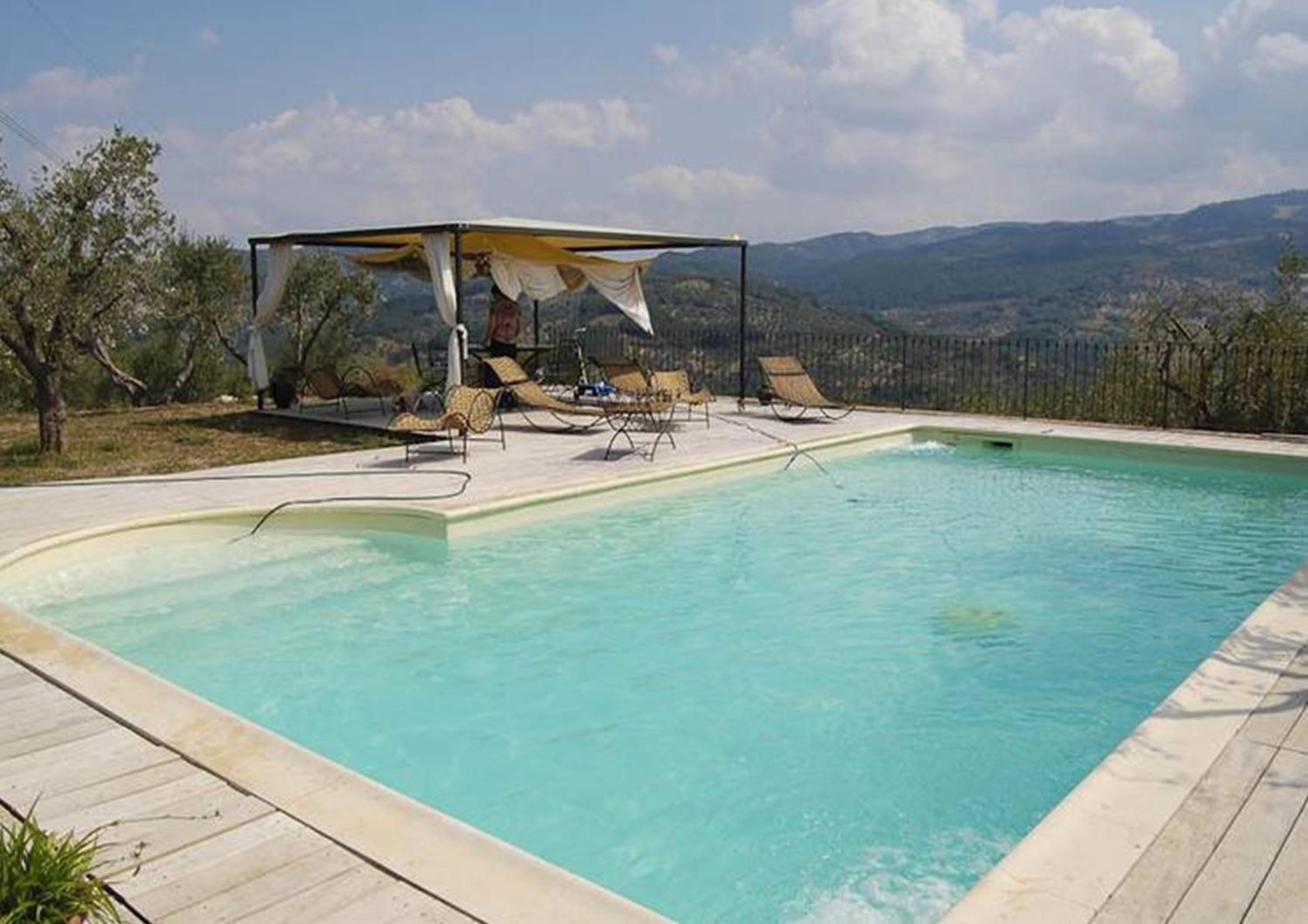 Villa Poggio Aperto view 2