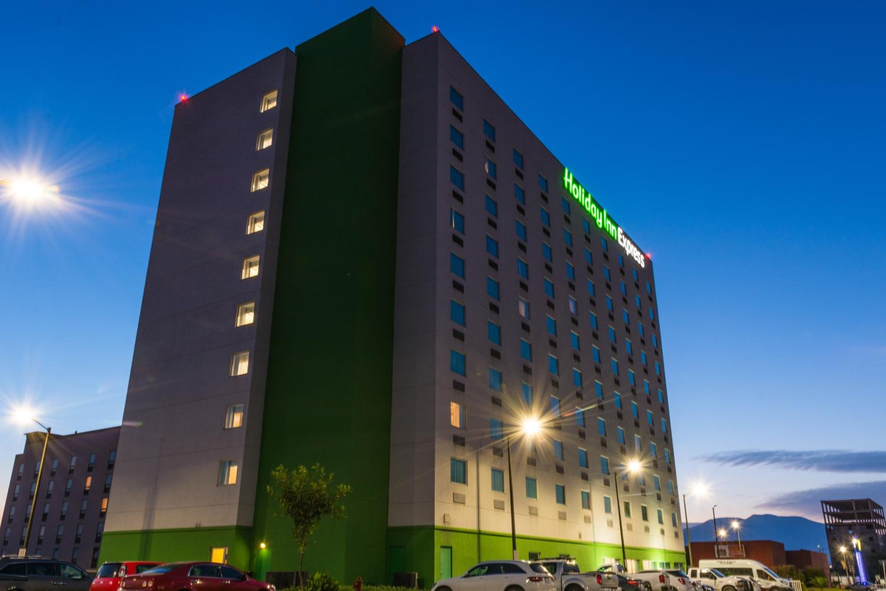 Saltillo Vacations - Holiday Inn Express Saltillo Zona Aeropuerto, an IHG Hotel - Property Image 3
