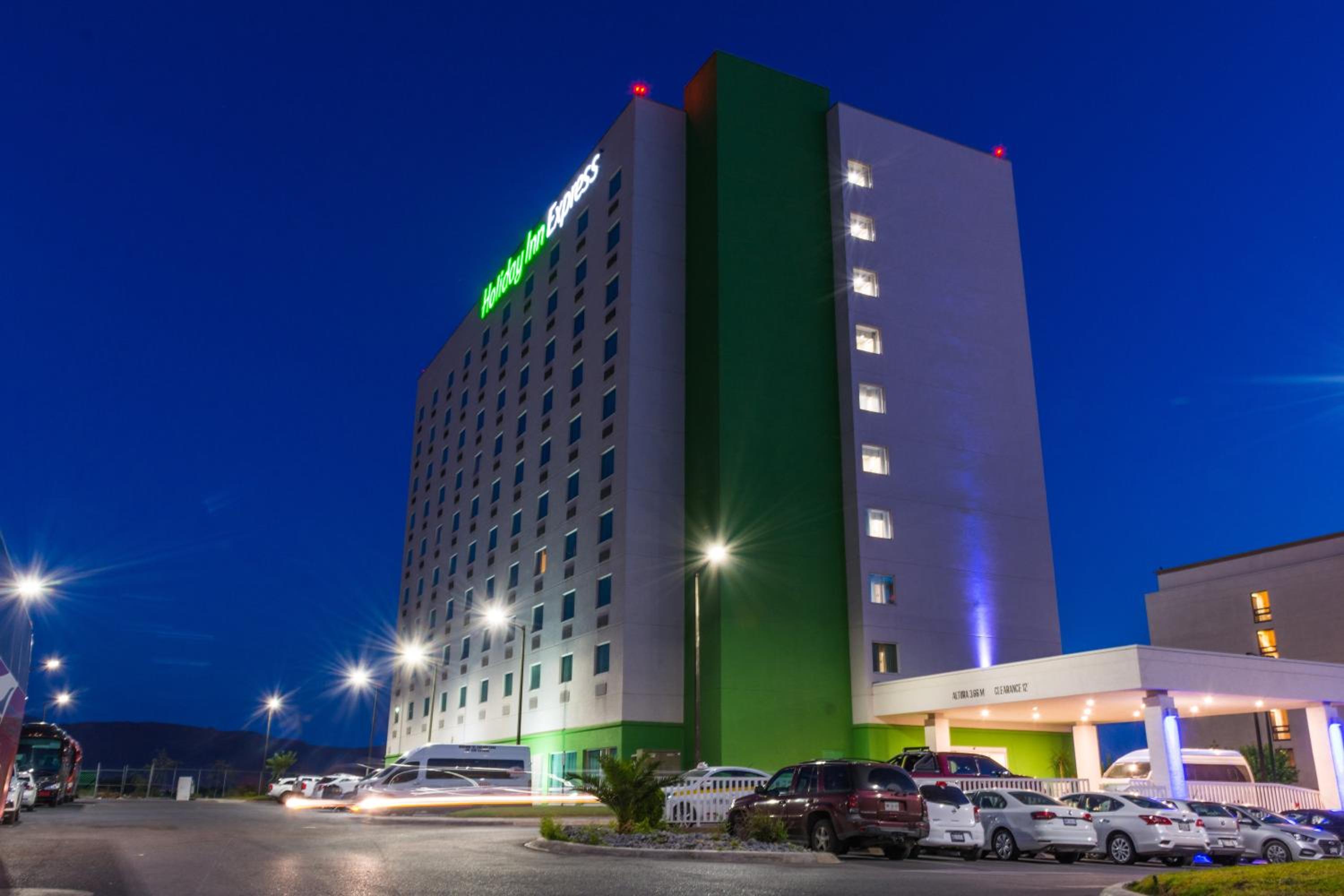 Saltillo Vacations - Holiday Inn Express Saltillo Zona Aeropuerto, an IHG Hotel - Property Image 11