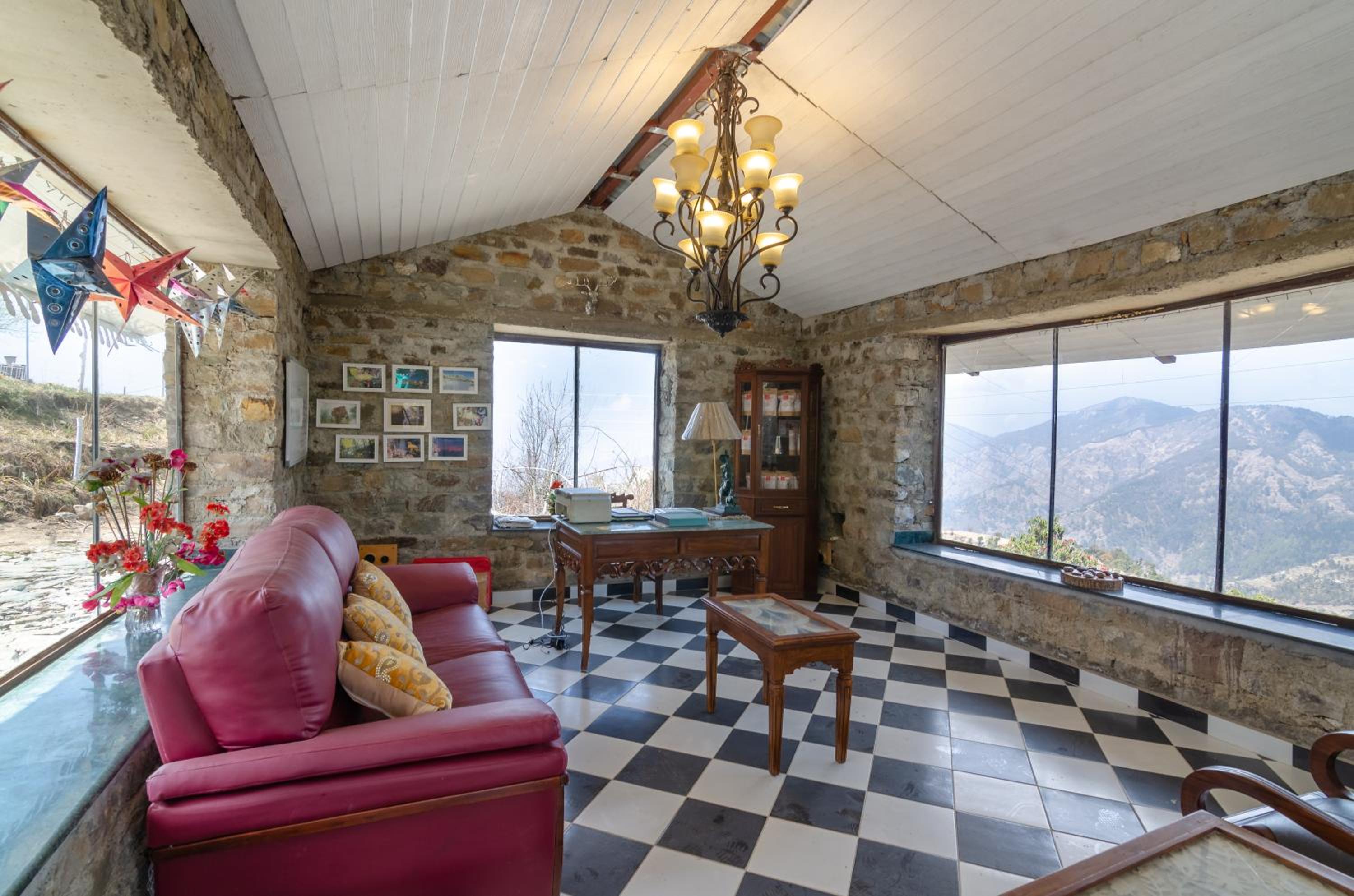 MUSKOTIA Independent Cottages