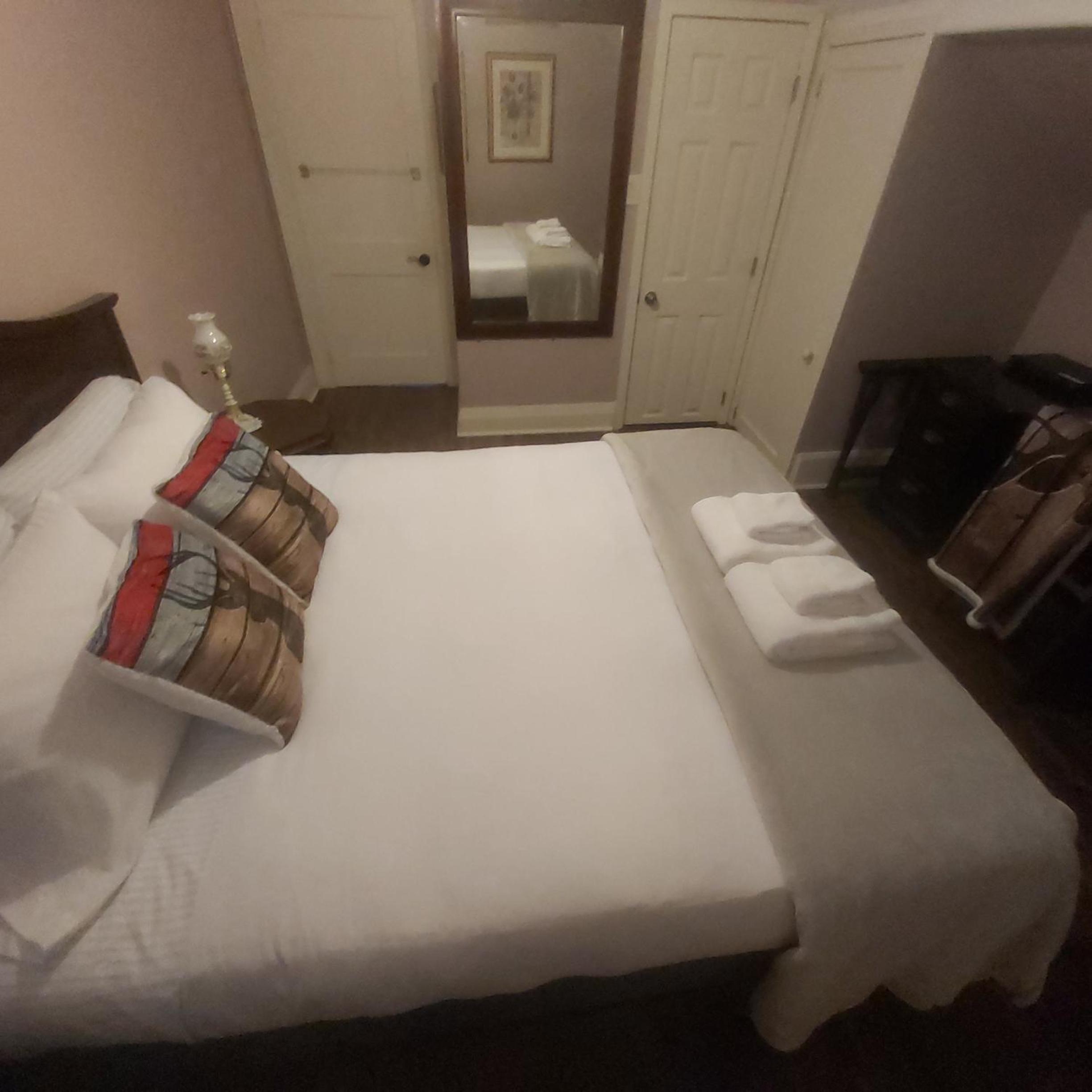 Blue Spruce Bed and Breakfast Muskoka