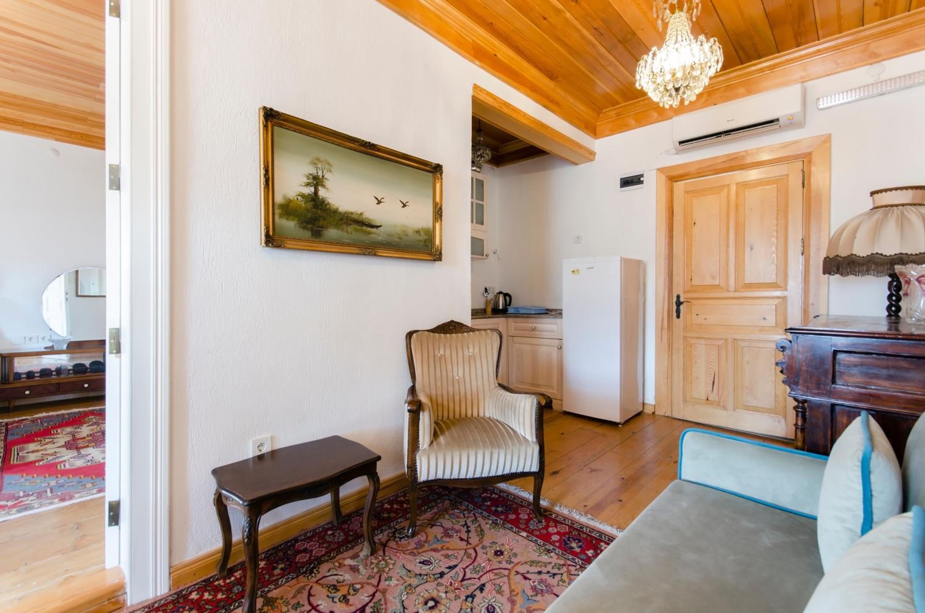 Dutlu Konak - Image 185