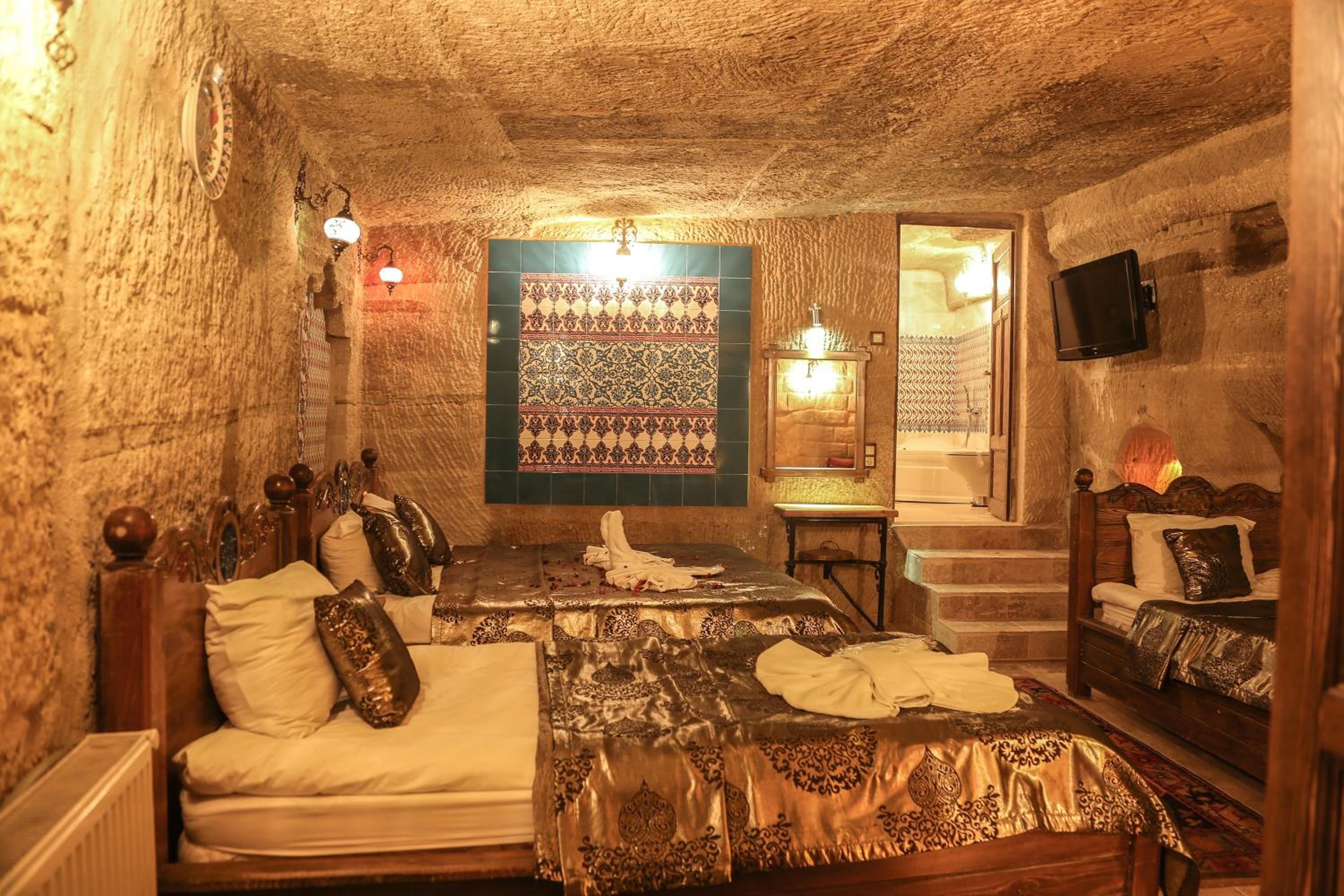 Goreme Vacations - Goreme Palace Cave Suites - Property Image 1