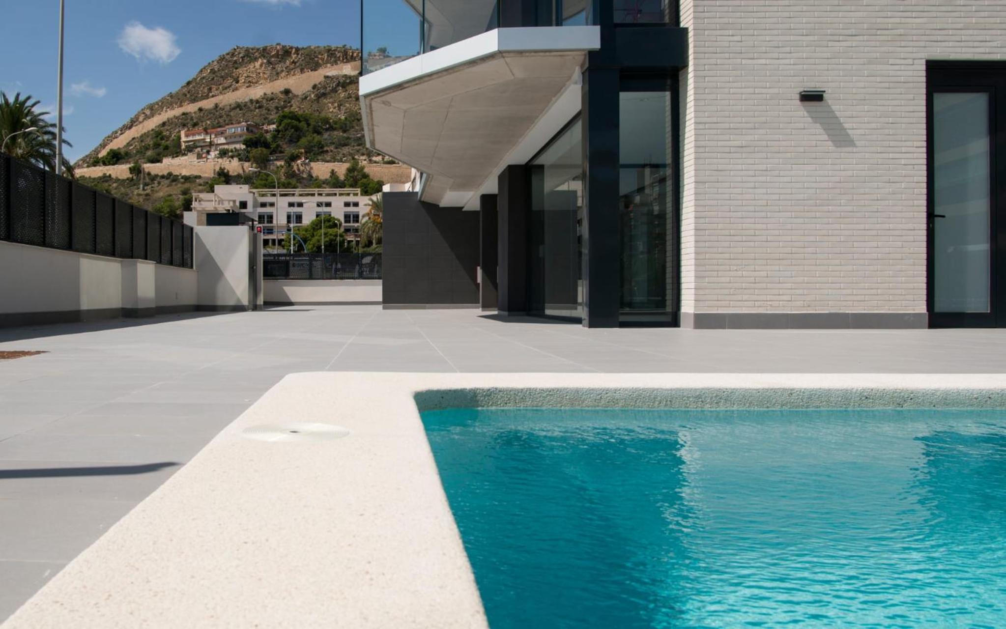 Modern sea front Reef view 5