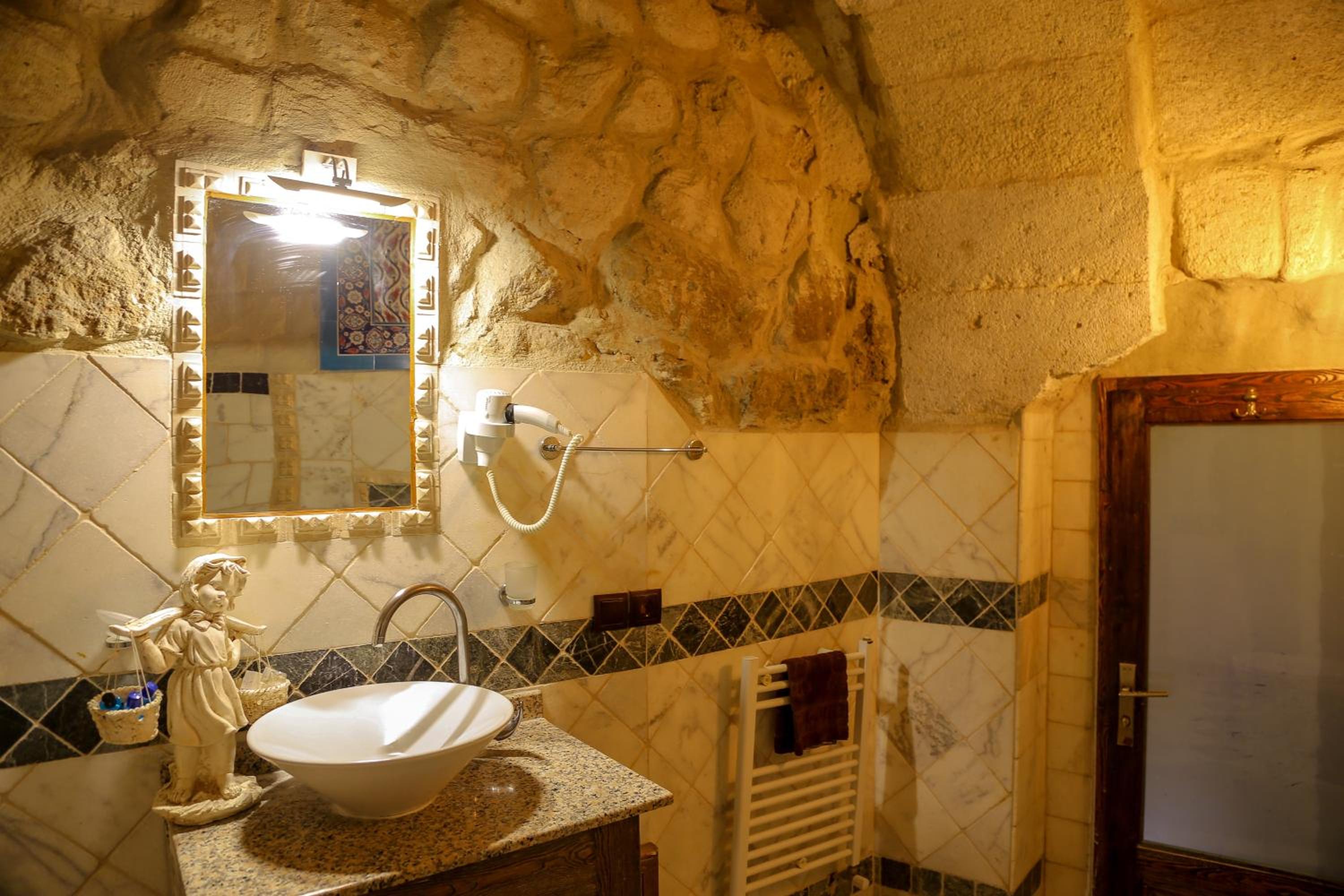 Goreme Palace Cave Suites - Image 78