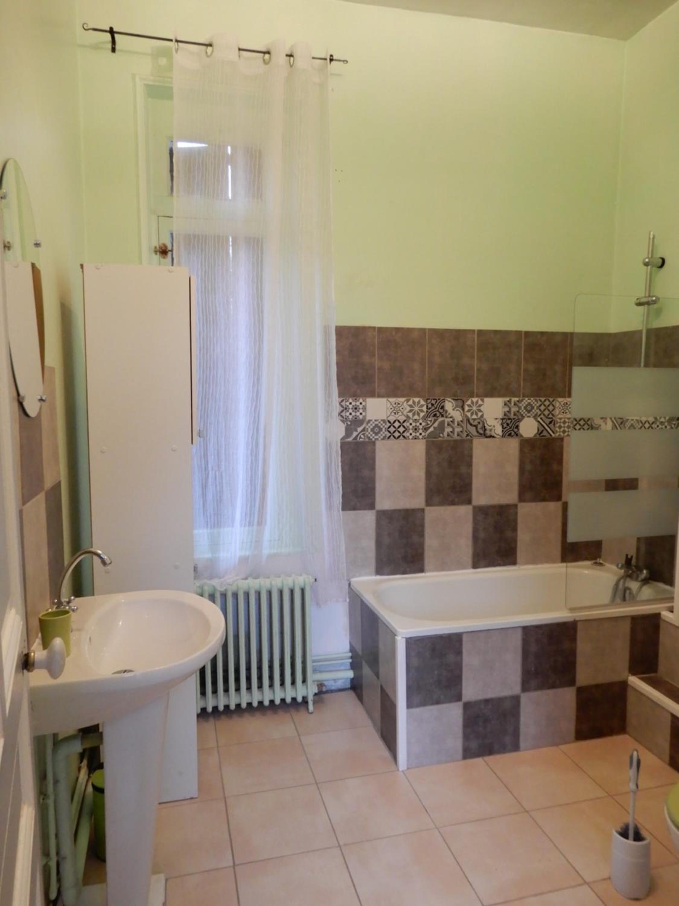 Photo 32