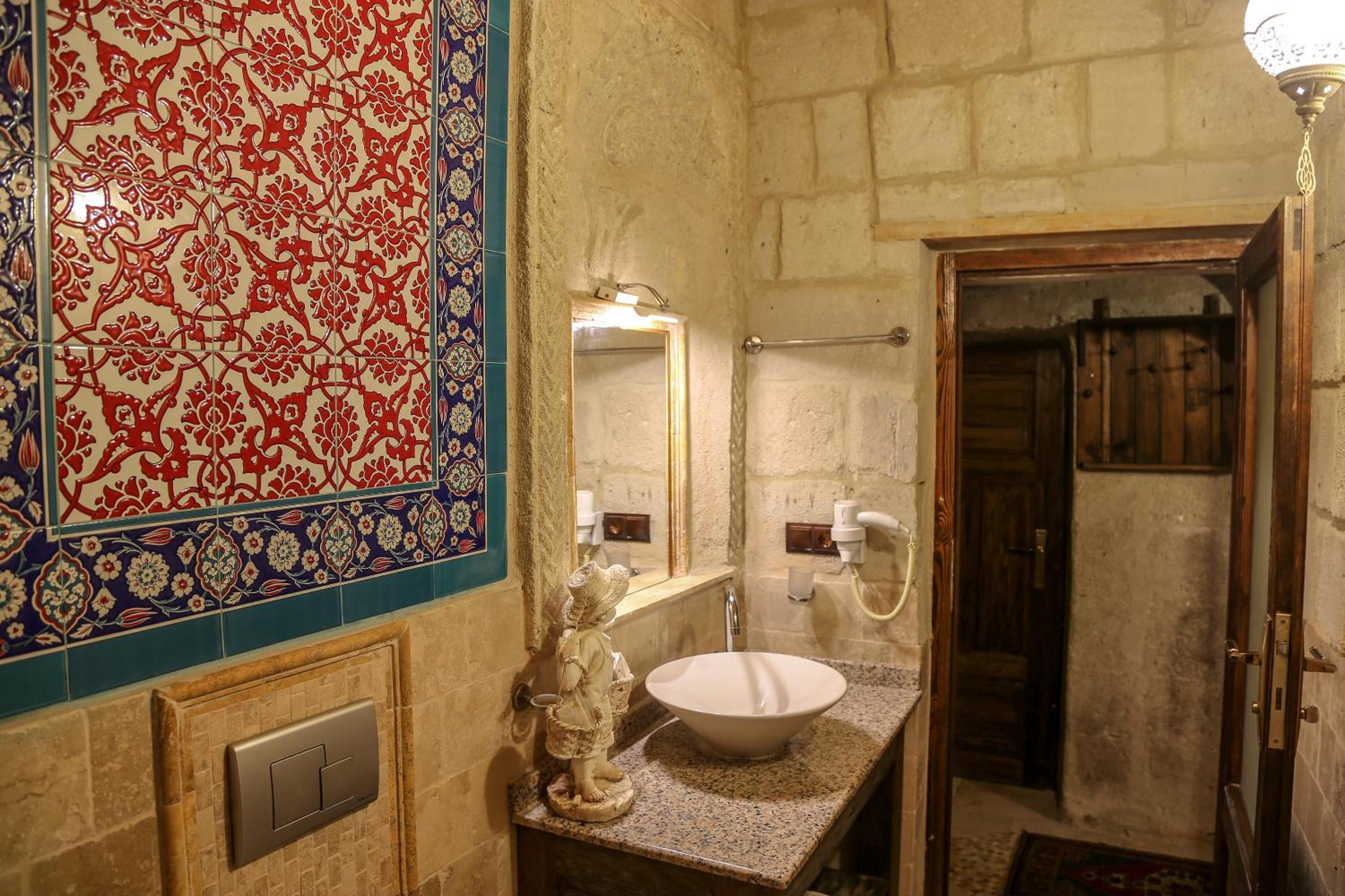 Goreme Palace Cave Suites - Image 71