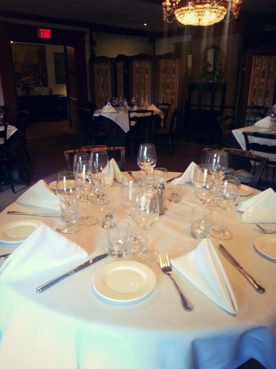 restaurant