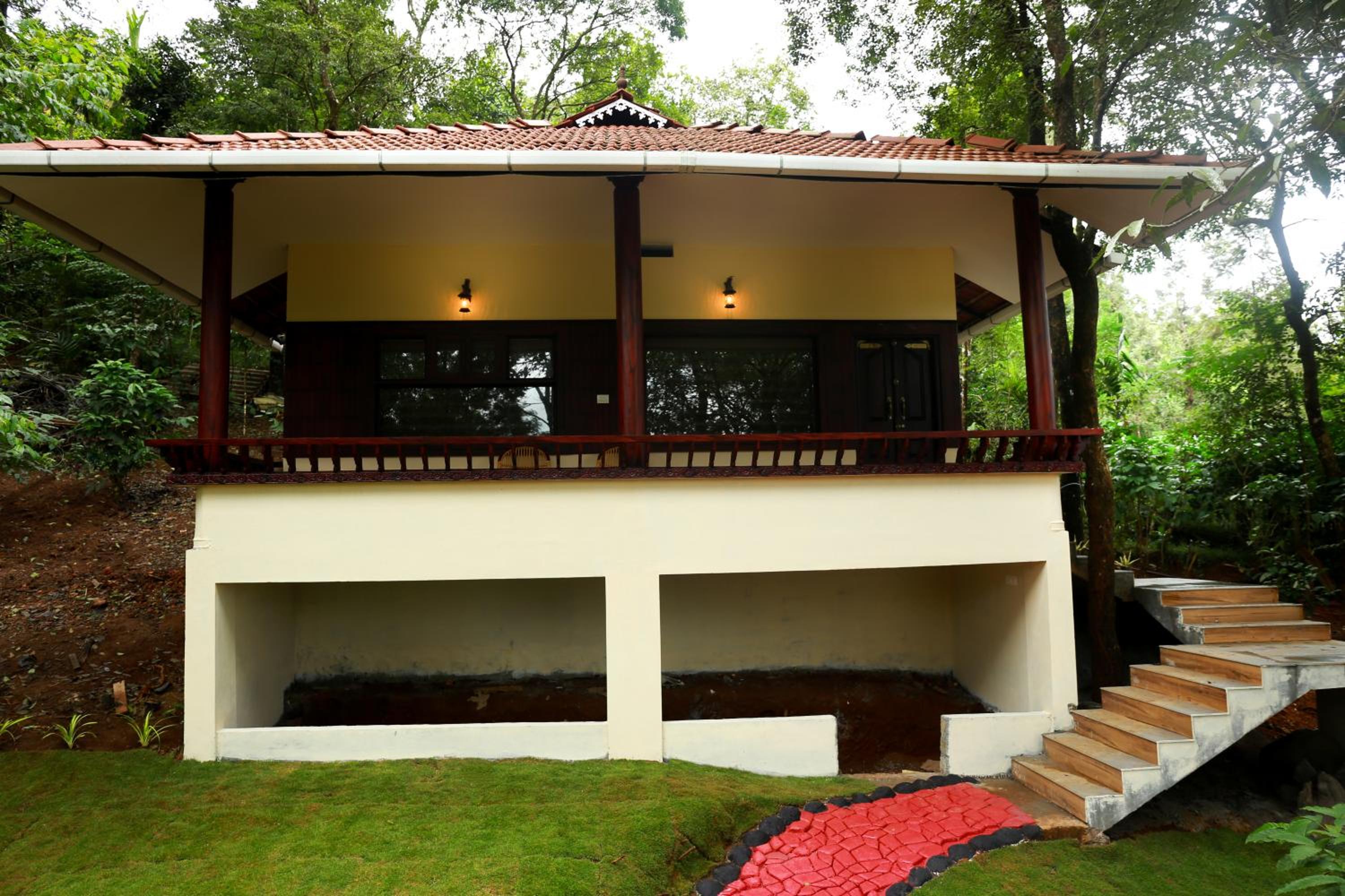 Green Garden Lotus Villa view 2