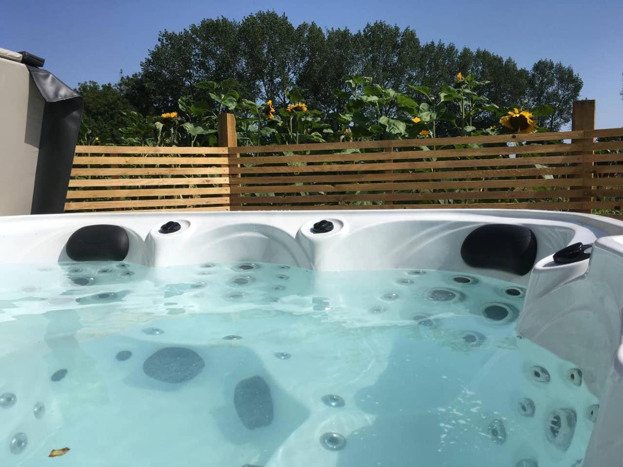 Moors Wood Relaxing ,Tranquil retreat with Hot Tub view 4
