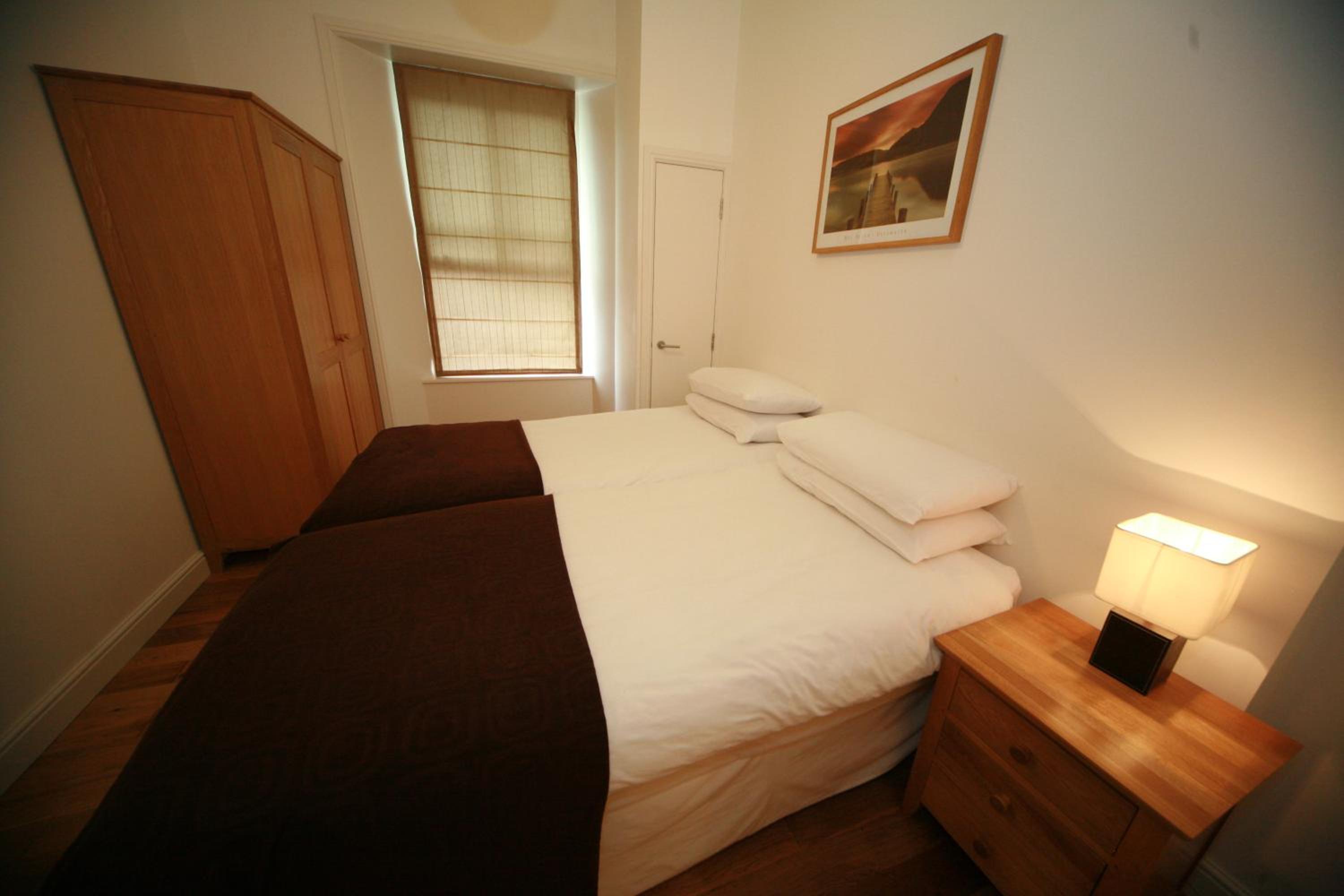 Chaucer Apartment view 5