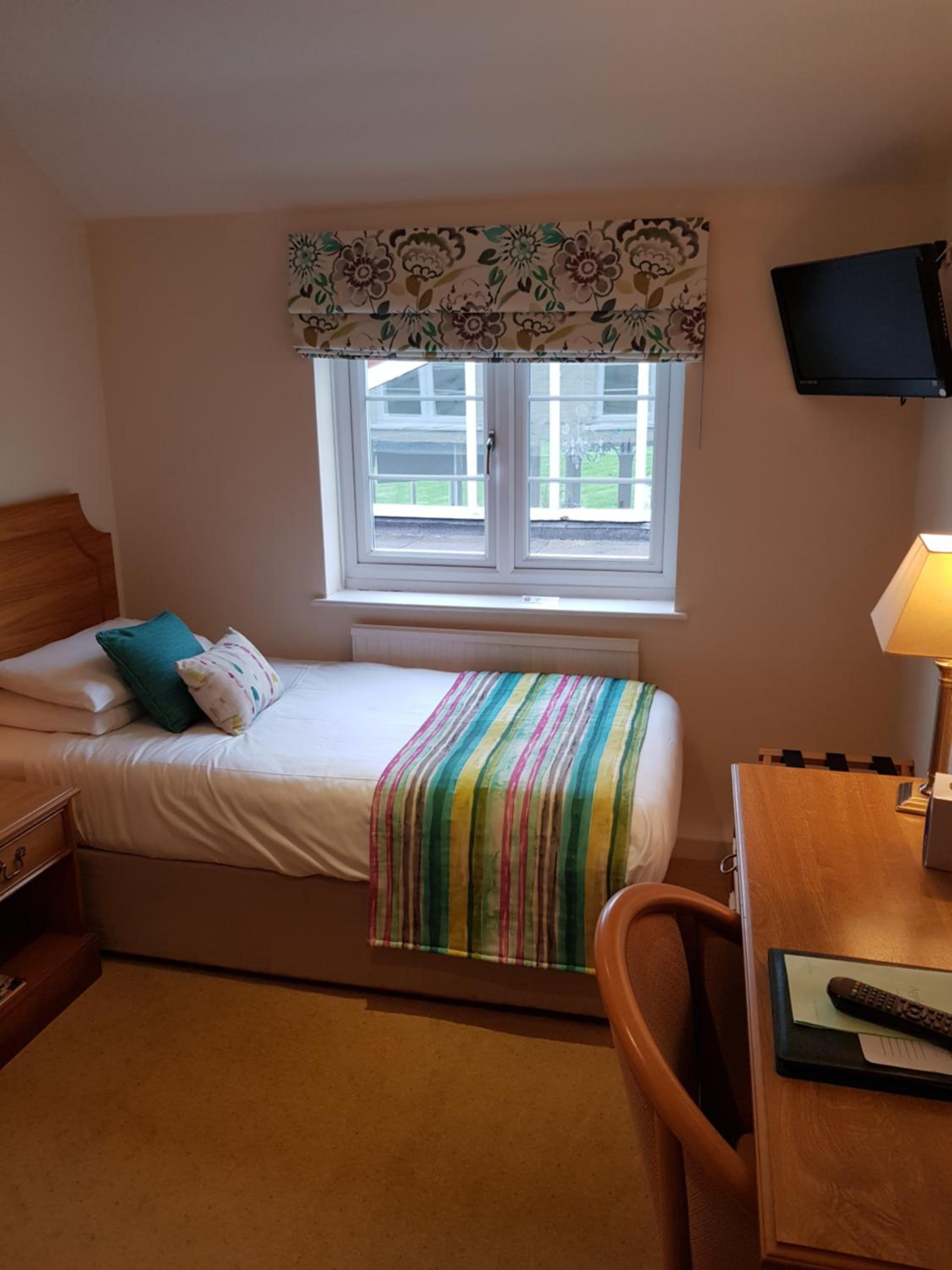 Bridgwater Vacations - Apple Tree Hotel - Property Image 5