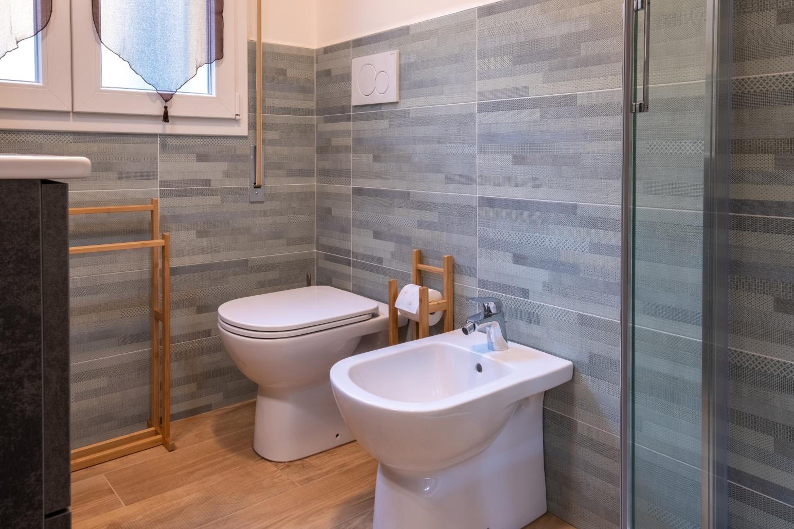 Bologna Vacations - CASA PETRONIO APARTMENTS BOLOGNA CENTER - Property Image 53